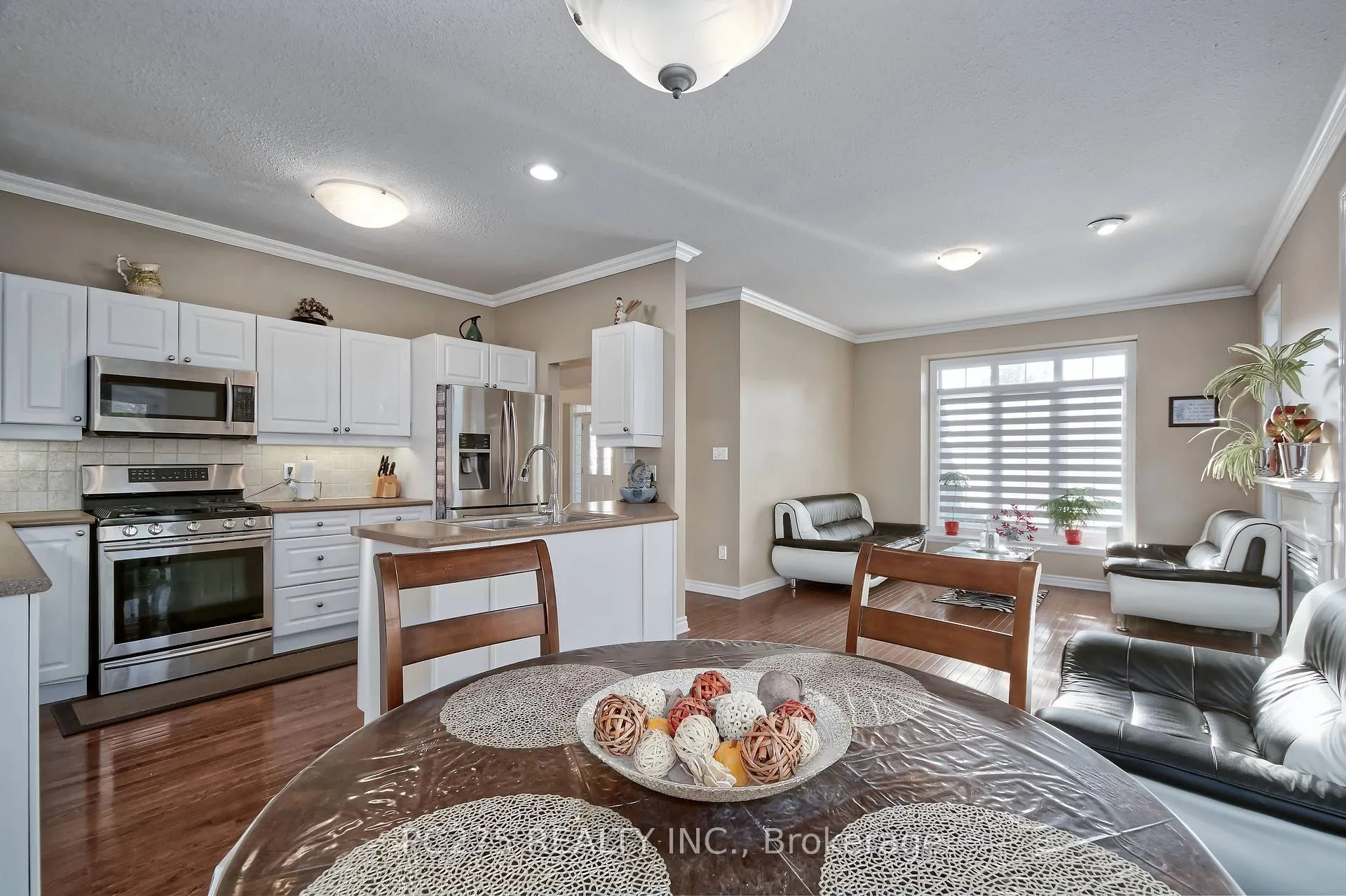 Photo 14 of 2392 Asima Drive, London, South U — HOMEH