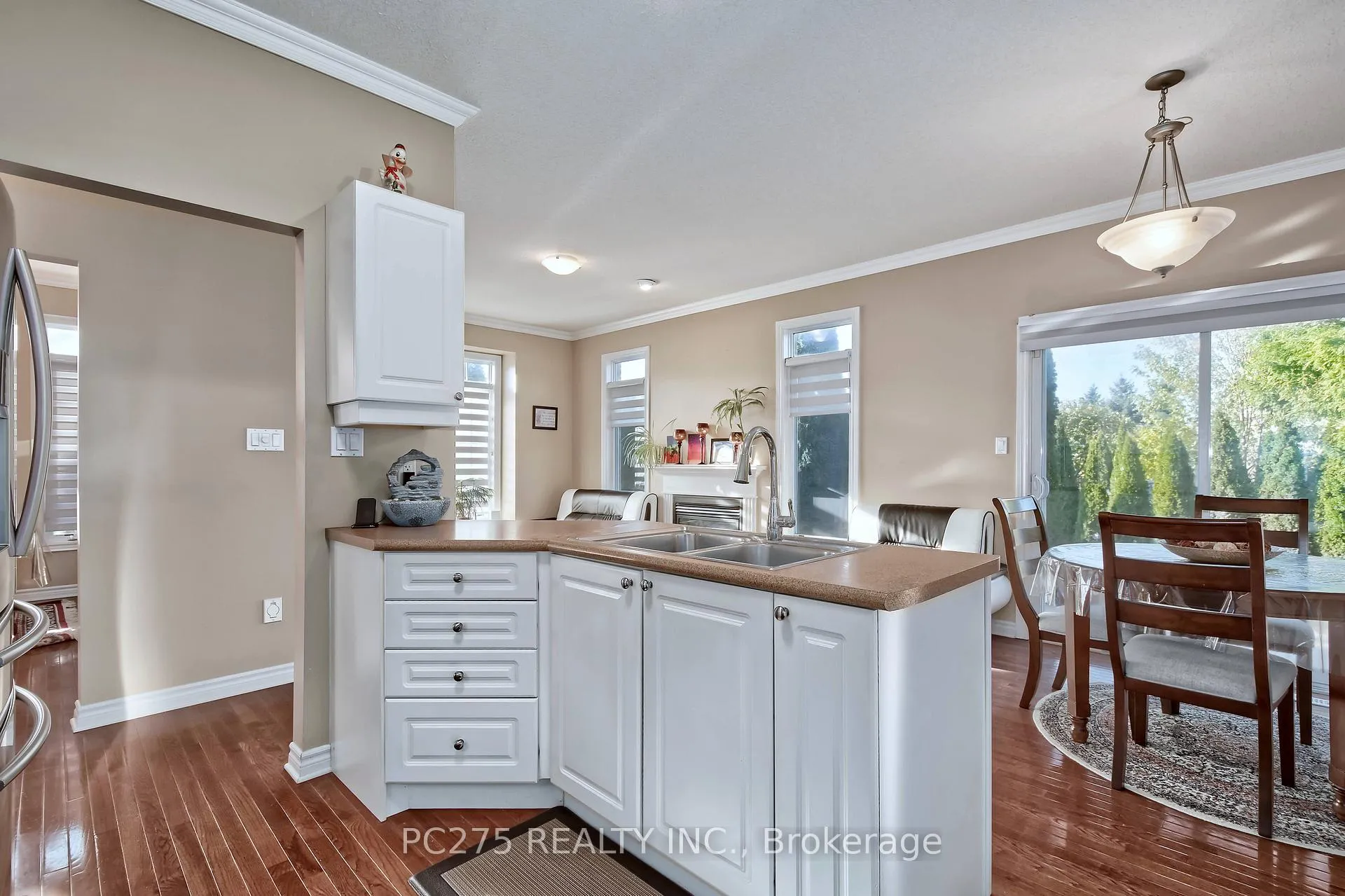 Photo 17 of 2392 Asima Drive, London, South U — HOMEH