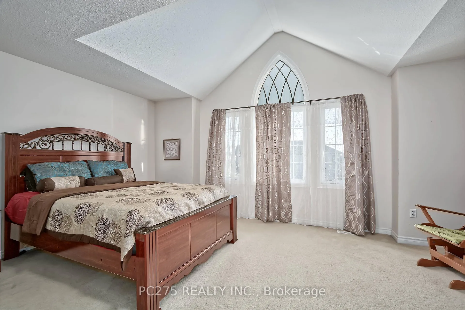 Photo 21 of 2392 Asima Drive, London, South U — HOMEH