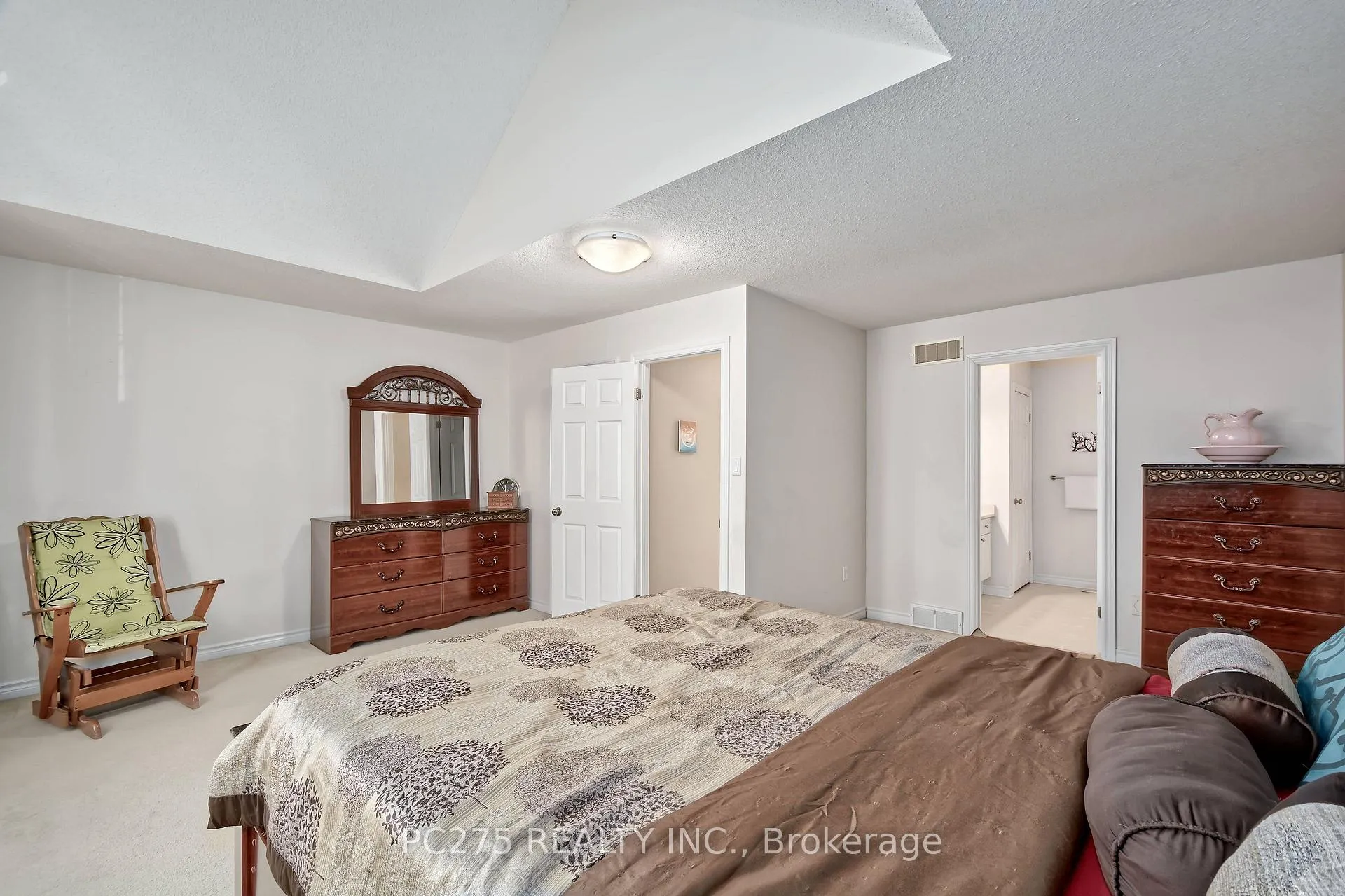 Photo 22 of 2392 Asima Drive, London, South U — HOMEH
