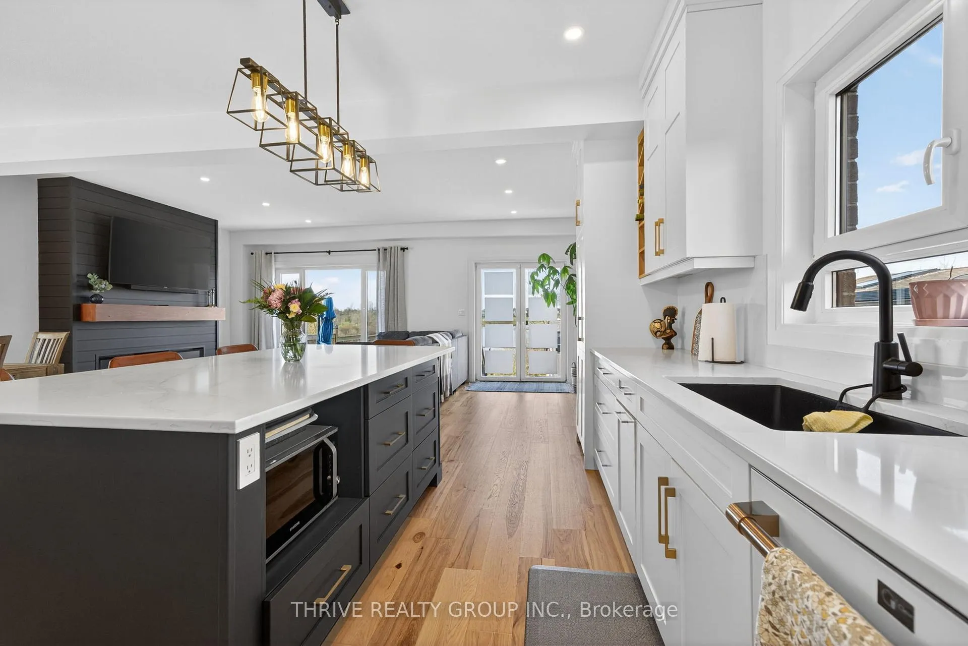 Photo 12 of 2605 Evans Boulevard, London, South U — HOMEH