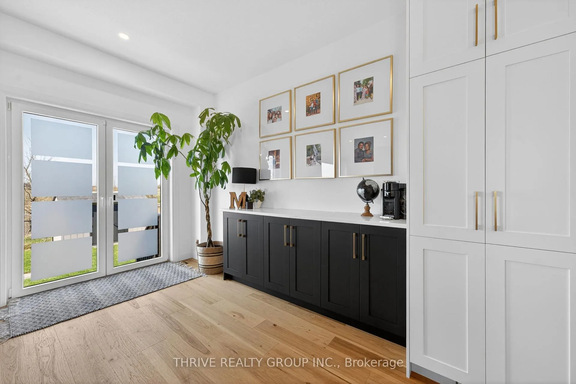 Photo 13 of 2605 Evans Boulevard, London, South U — HOMEH