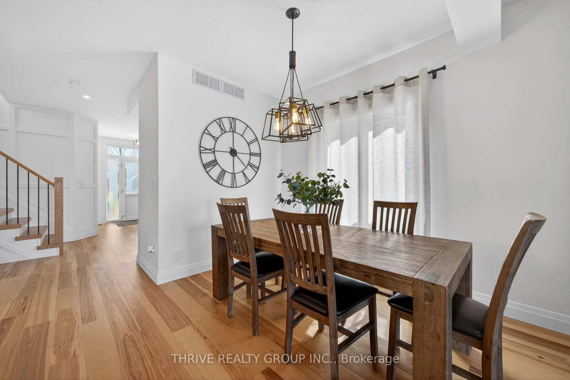 Photo 14 of 2605 Evans Boulevard, London, South U — HOMEH