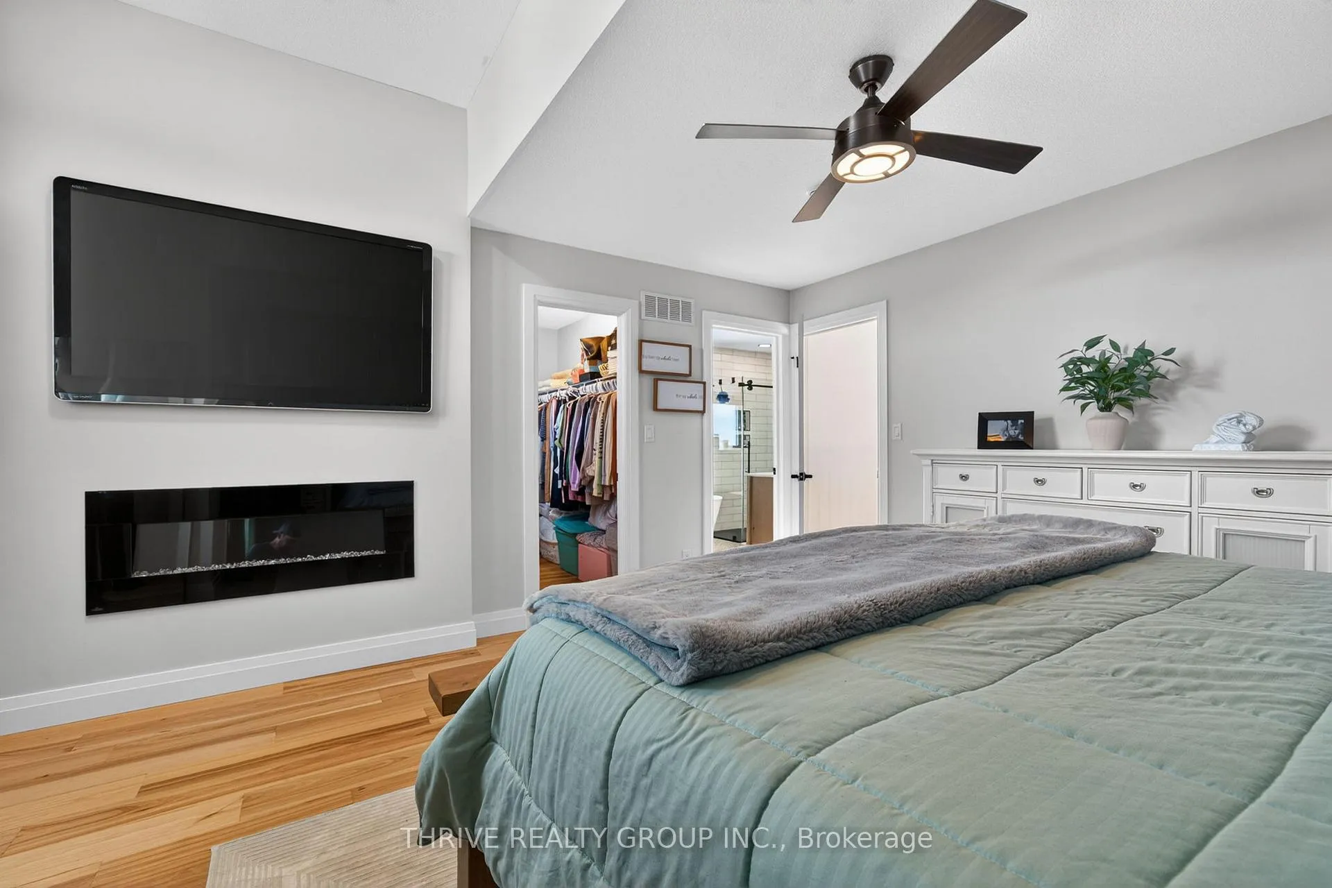 Photo 19 of 2605 Evans Boulevard, London, South U — HOMEH