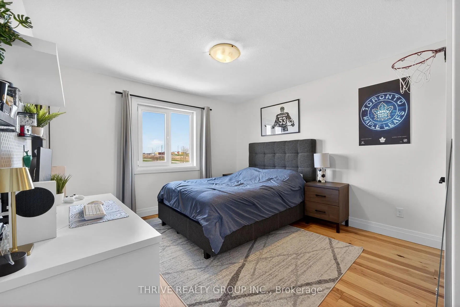 Photo 25 of 2605 Evans Boulevard, London, South U — HOMEH