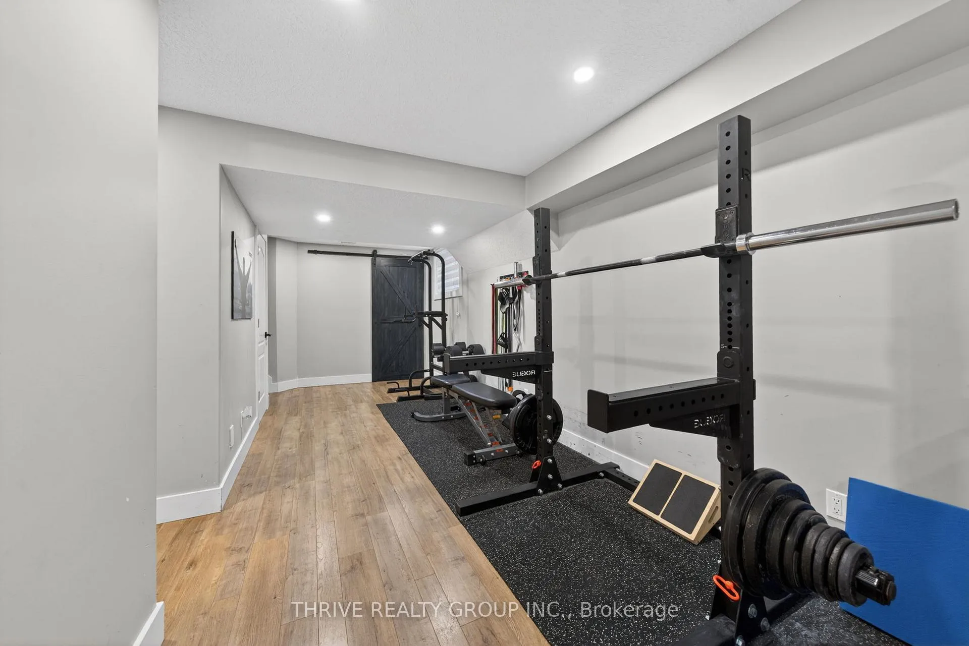 Photo 32 of 2605 Evans Boulevard, London, South U — HOMEH