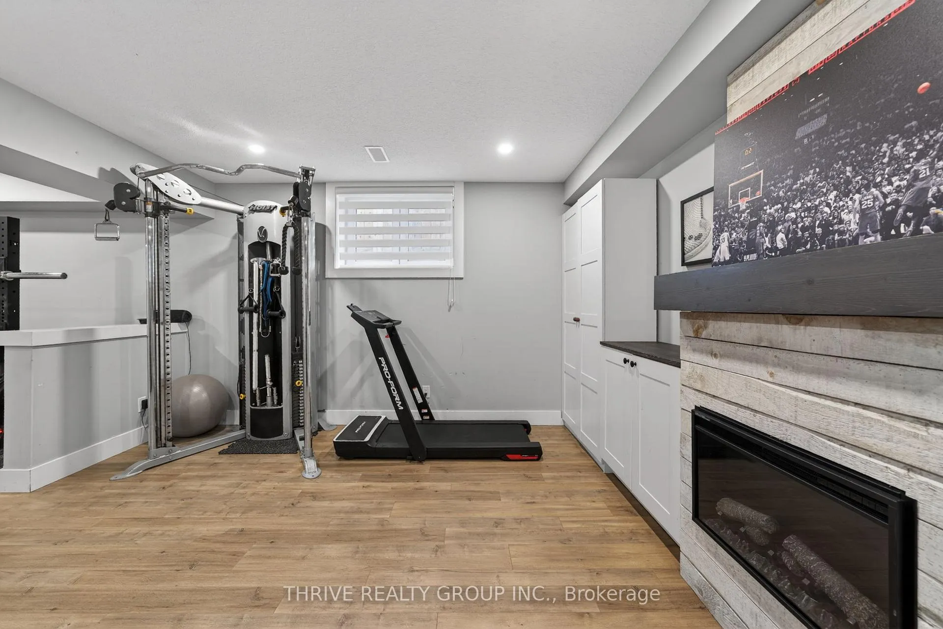 Photo 35 of 2605 Evans Boulevard, London, South U — HOMEH