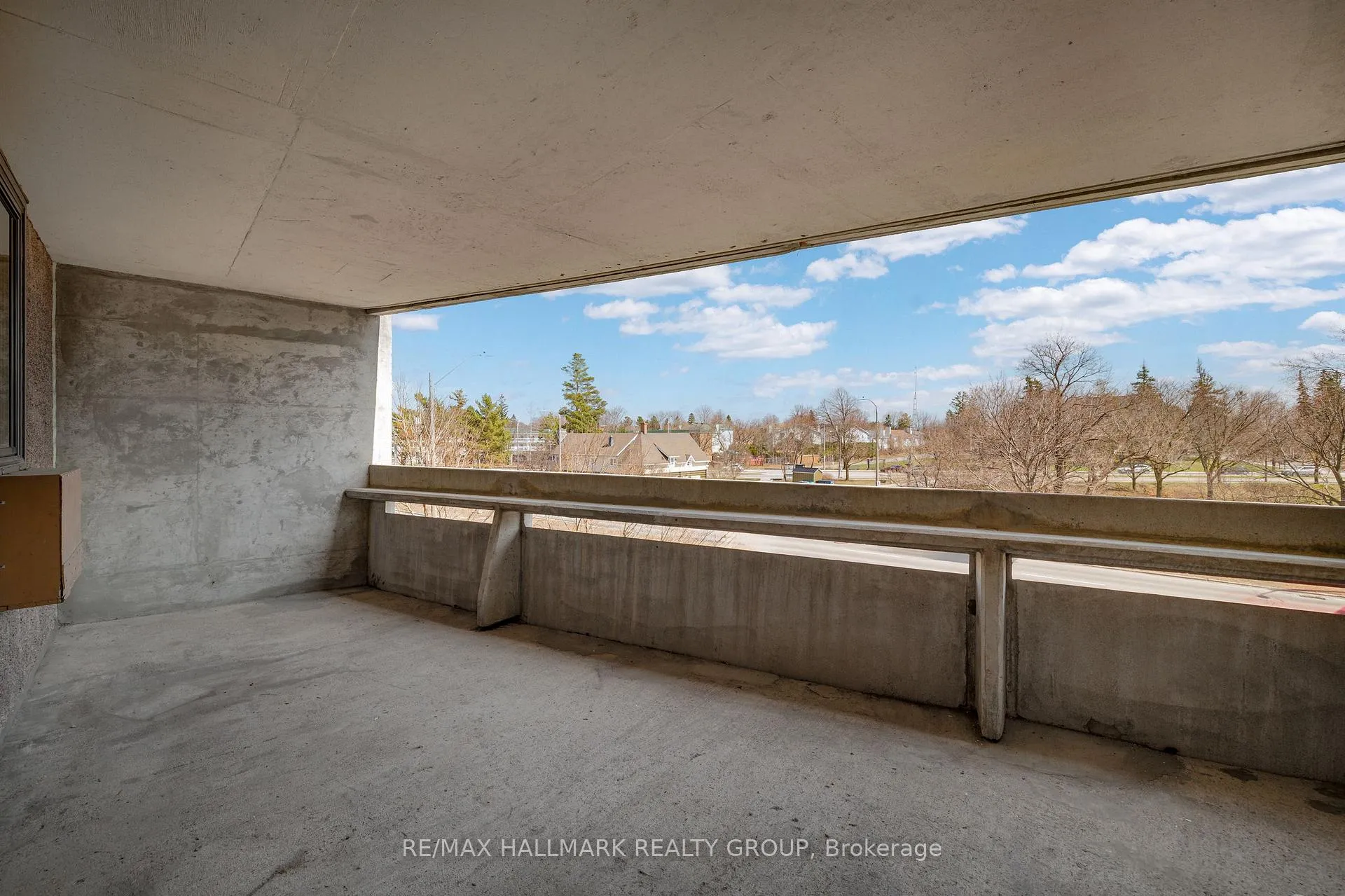 Photo 16 of Unit 306, 415 Greenview Avenue, Ottawa, Britannia — HOMEH