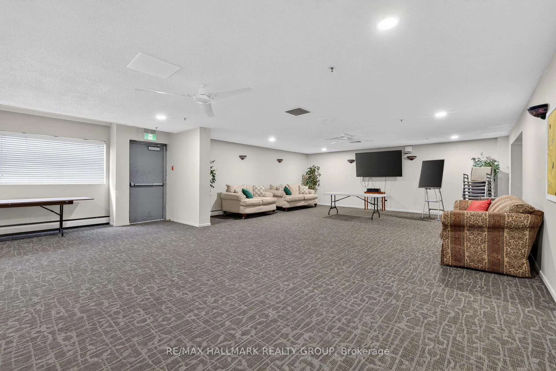 Photo 32 of Unit 306, 415 Greenview Avenue, Ottawa, Britannia — HOMEH