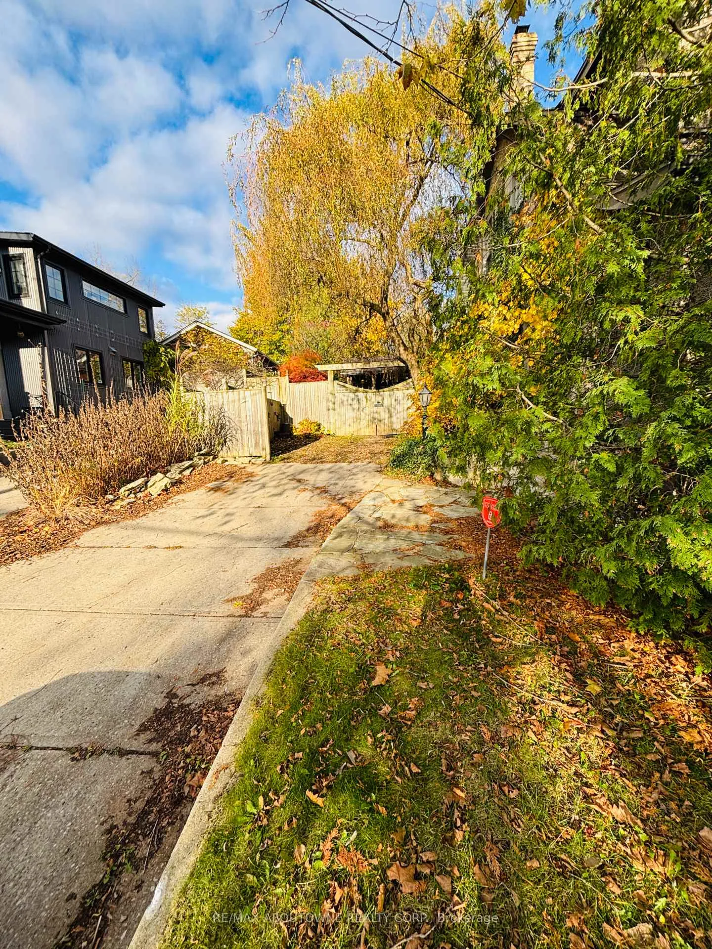 Photo 24 of Unit C, 181 King Street, Guelph, General Hospital — HOMEH