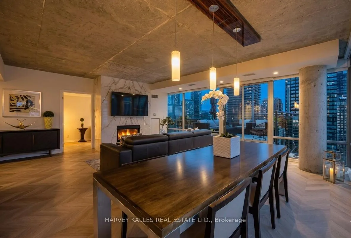 Photo 17 of Unit PH2, 22 Wellesley Street E, Toronto, Church-Yonge Corridor — HOMEH
