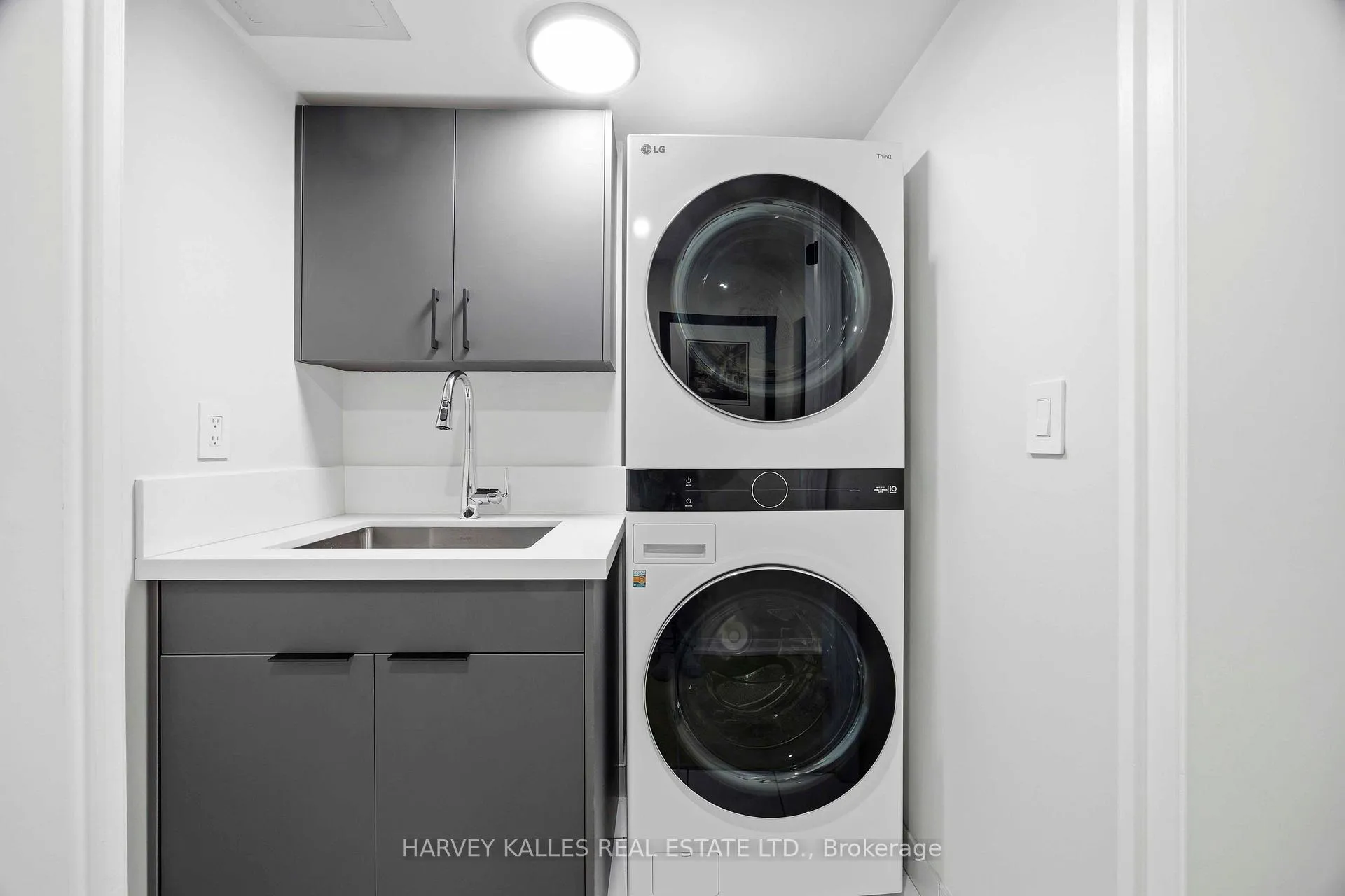 Photo 38 of Unit PH2, 22 Wellesley Street E, Toronto, Church-Yonge Corridor — HOMEH