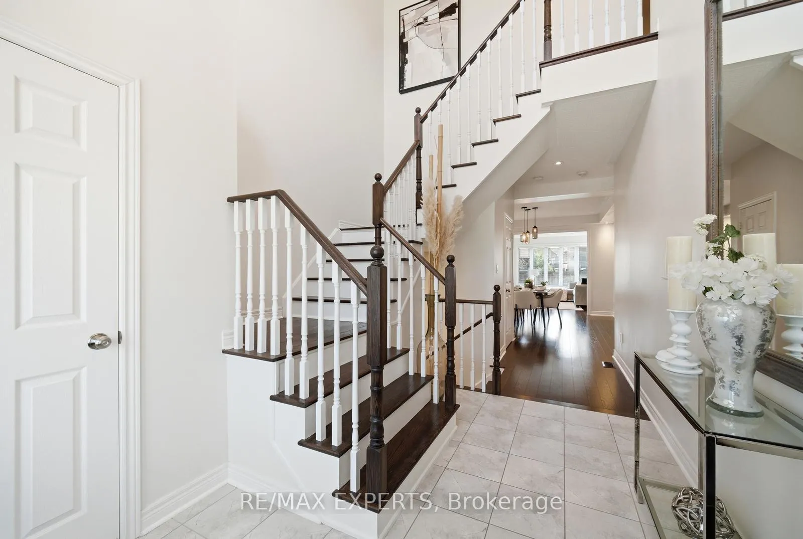 Photo 6 of 37 Schwalm Crescent, New Tecumseth, Tottenham — HOMEH