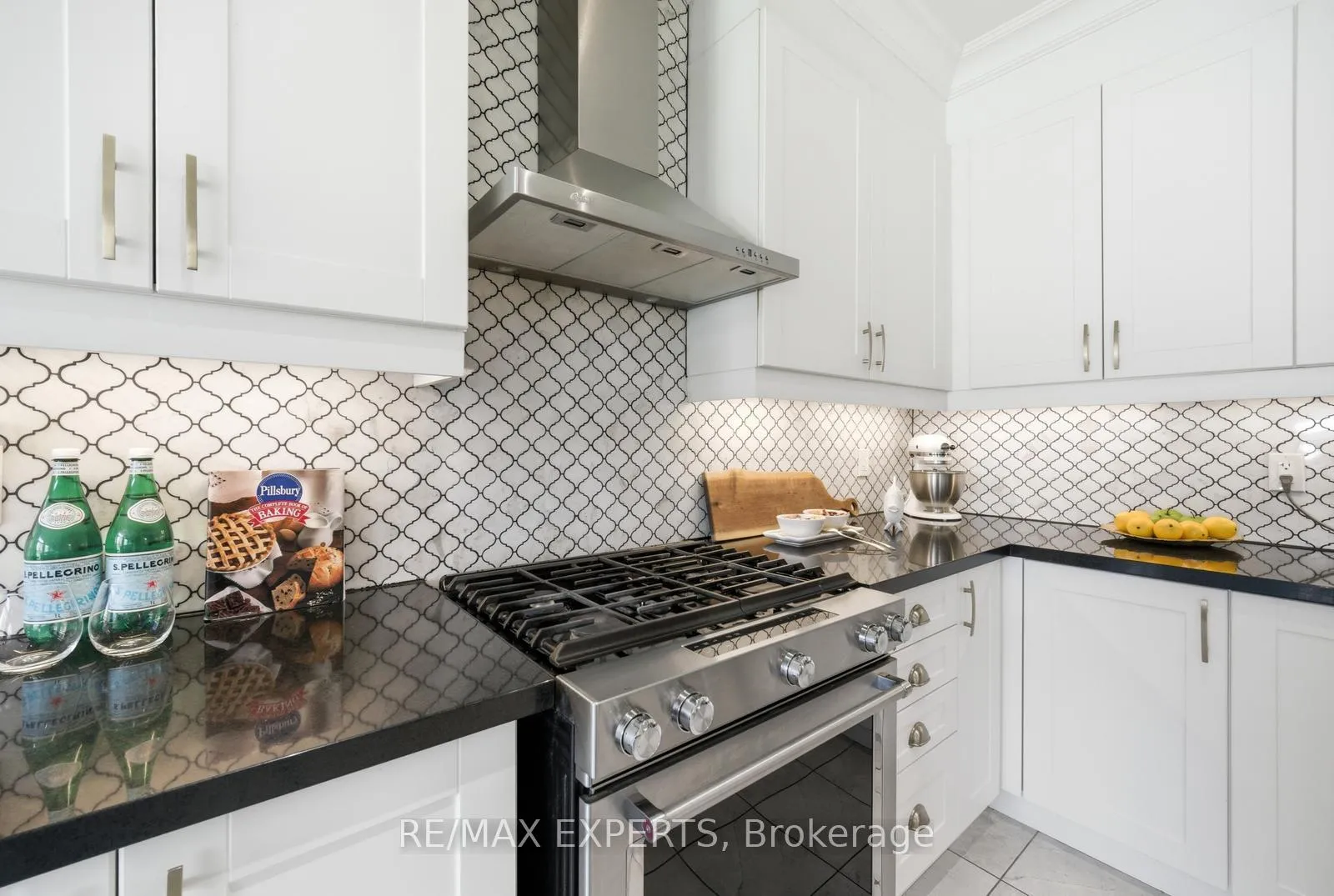 Photo 14 of 37 Schwalm Crescent, New Tecumseth, Tottenham — HOMEH