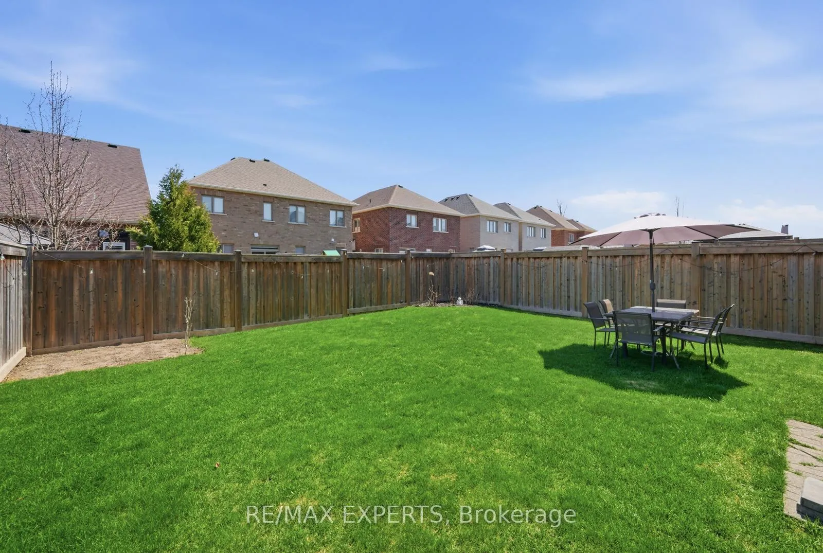 Photo 36 of 37 Schwalm Crescent, New Tecumseth, Tottenham — HOMEH