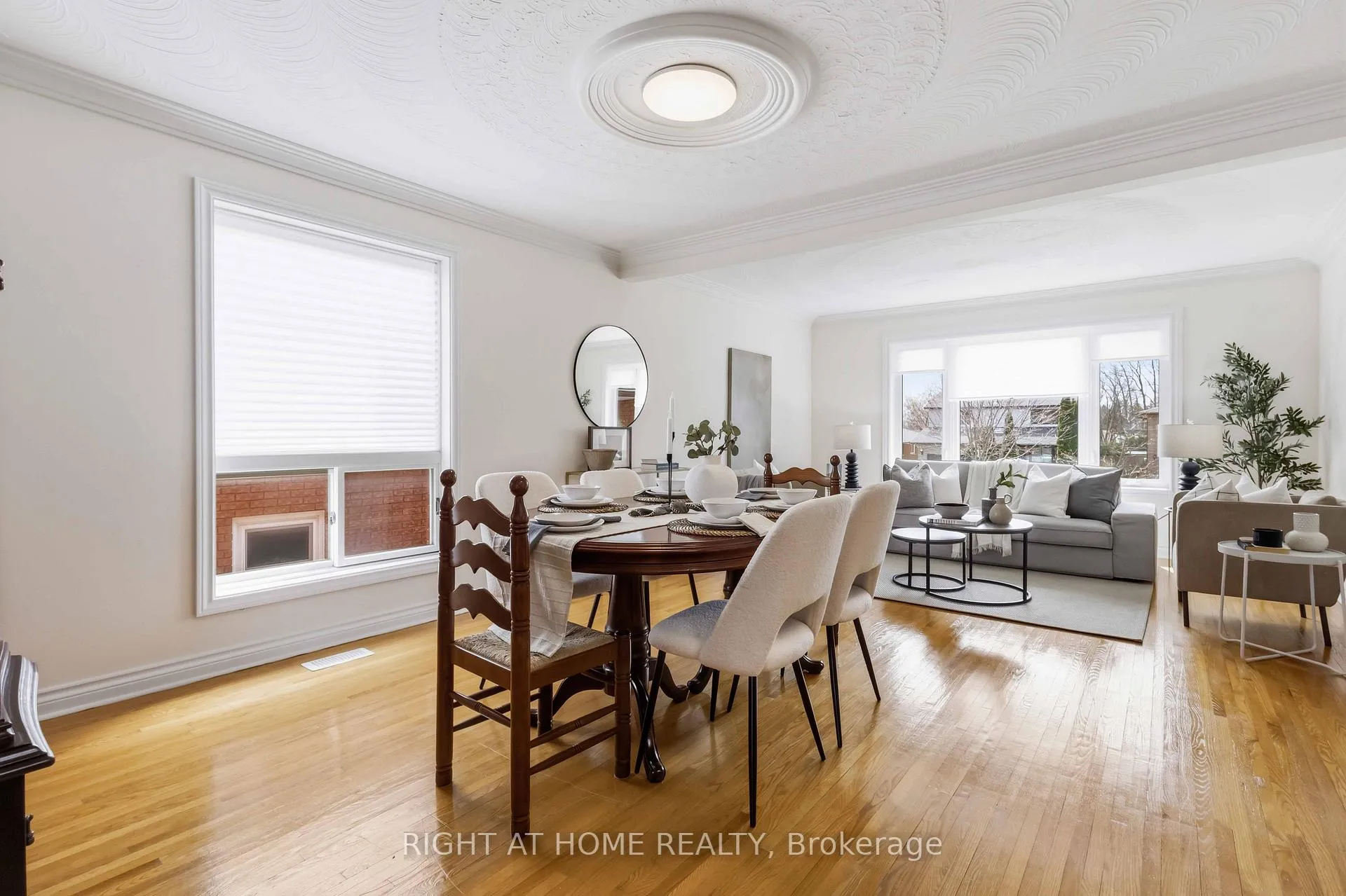 Photo 17 of 313 Preston Drive, Oshawa, McLaughlin — HOMEH