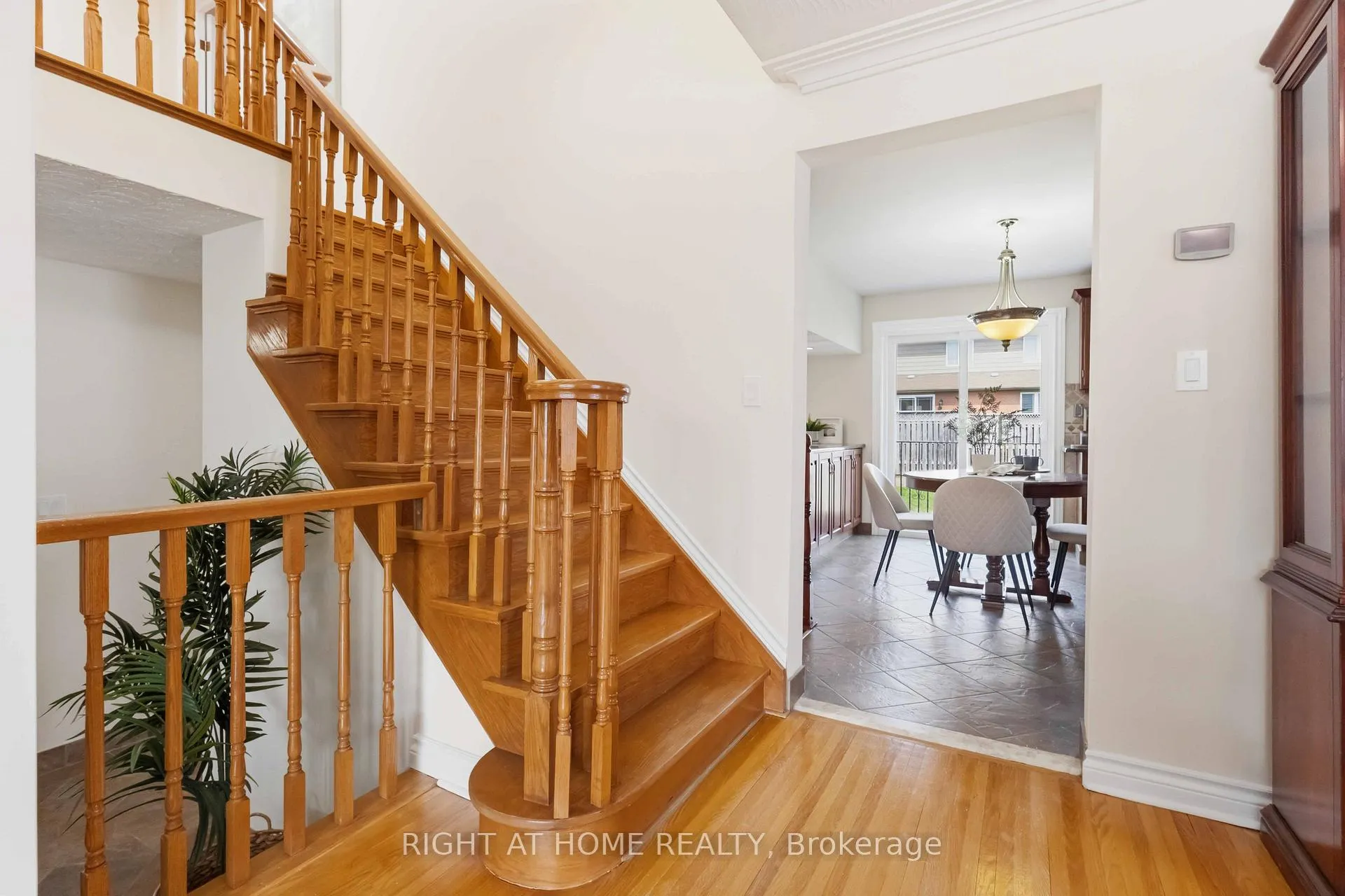 Photo 25 of 313 Preston Drive, Oshawa, McLaughlin — HOMEH