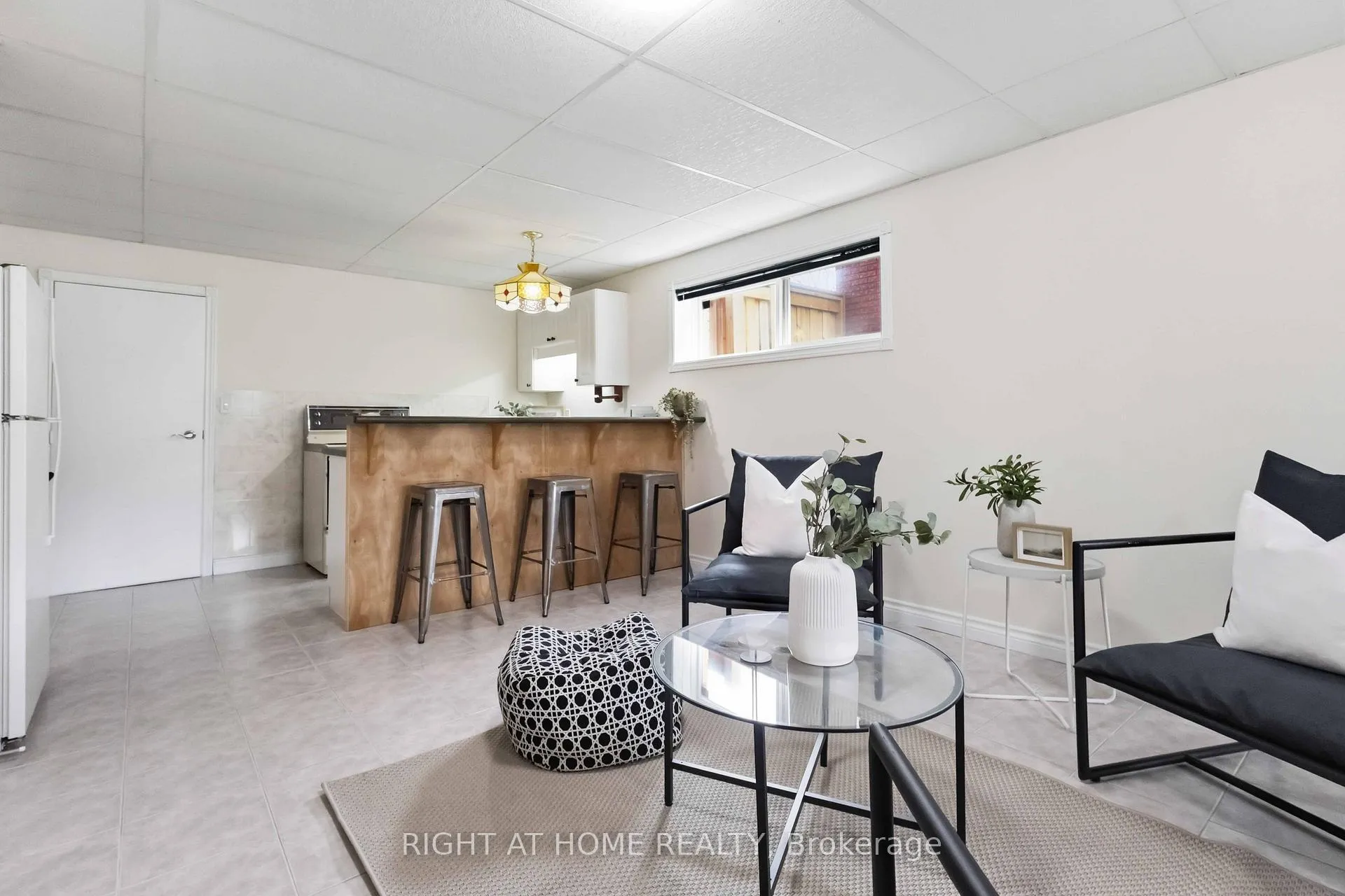 Photo 37 of 313 Preston Drive, Oshawa, McLaughlin — HOMEH
