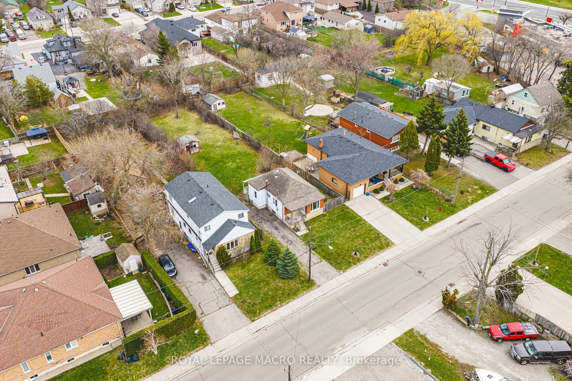 Photo 19 of 22 Worsley Road, Hamilton, Stoney Creek — HOMEH