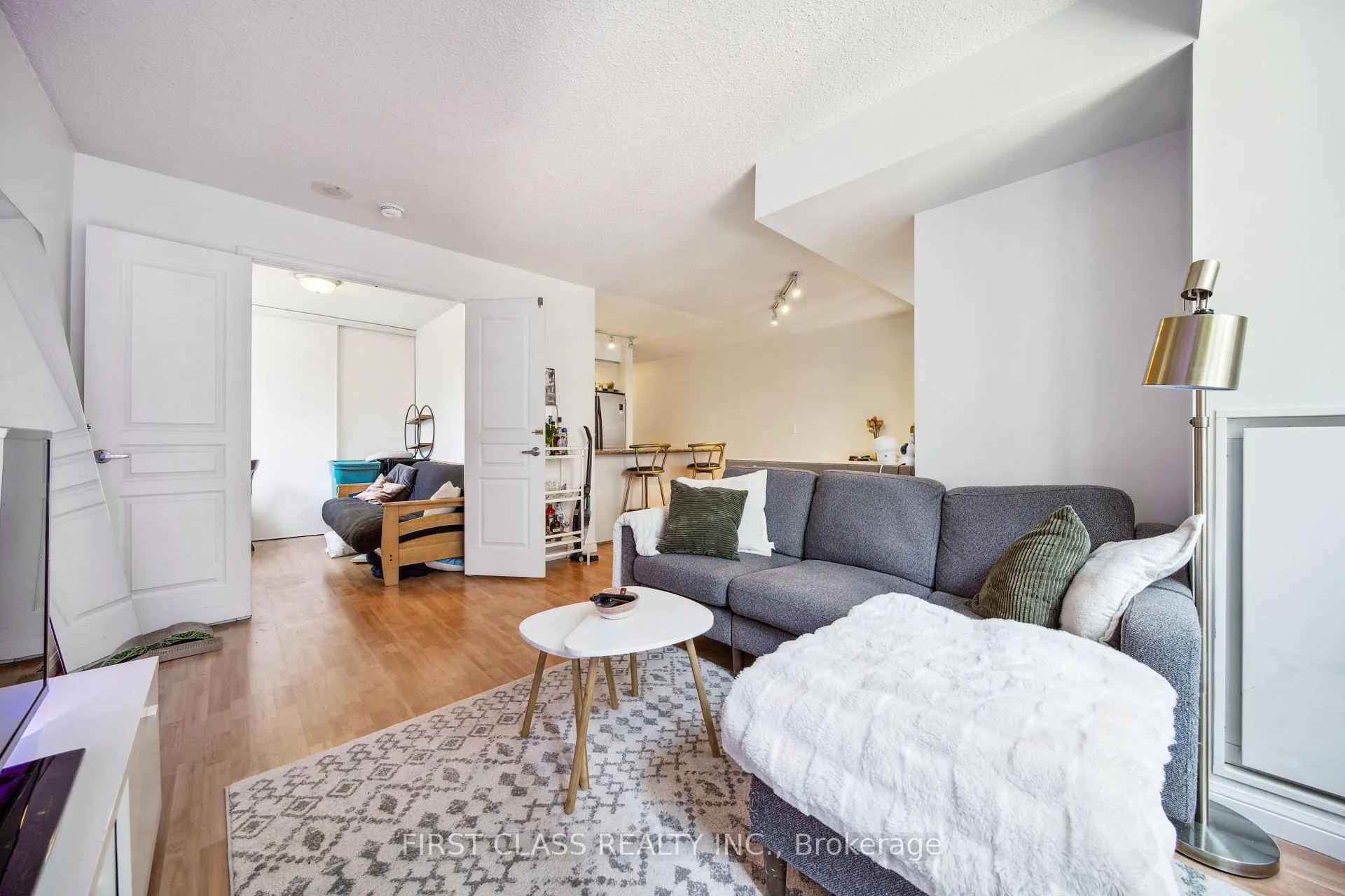Photo 18 of Unit 619, 140 Simcoe Street, Toronto, Waterfront Communities — HOMEH