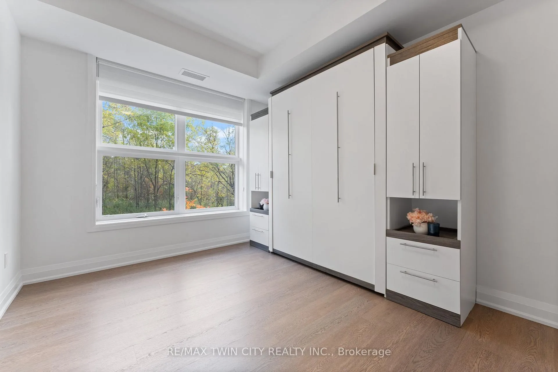 Photo 21 of Unit 209, 88 Gibson Street, North Dumfries, Ayr — HOMEH
