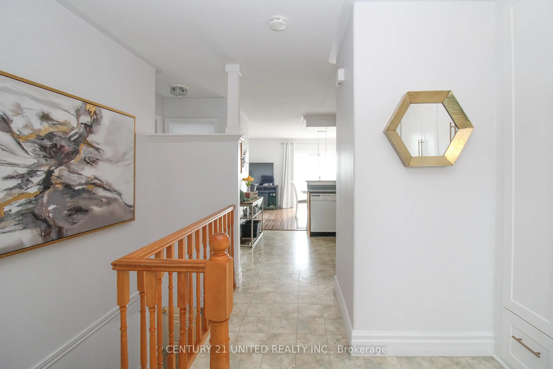 Photo 5 of 1079 Baker Street, Peterborough, Northcrest Ward 5 — HOMEH