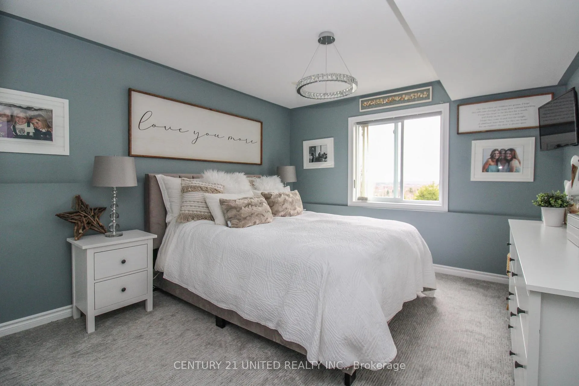 Photo 34 of 1079 Baker Street, Peterborough, Northcrest Ward 5 — HOMEH