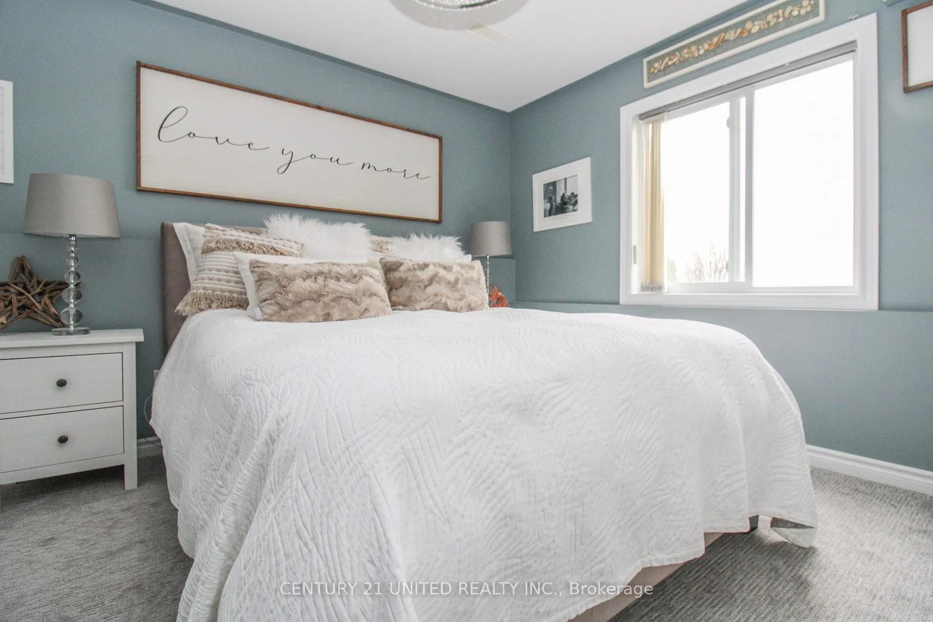 Photo 35 of 1079 Baker Street, Peterborough, Northcrest Ward 5 — HOMEH