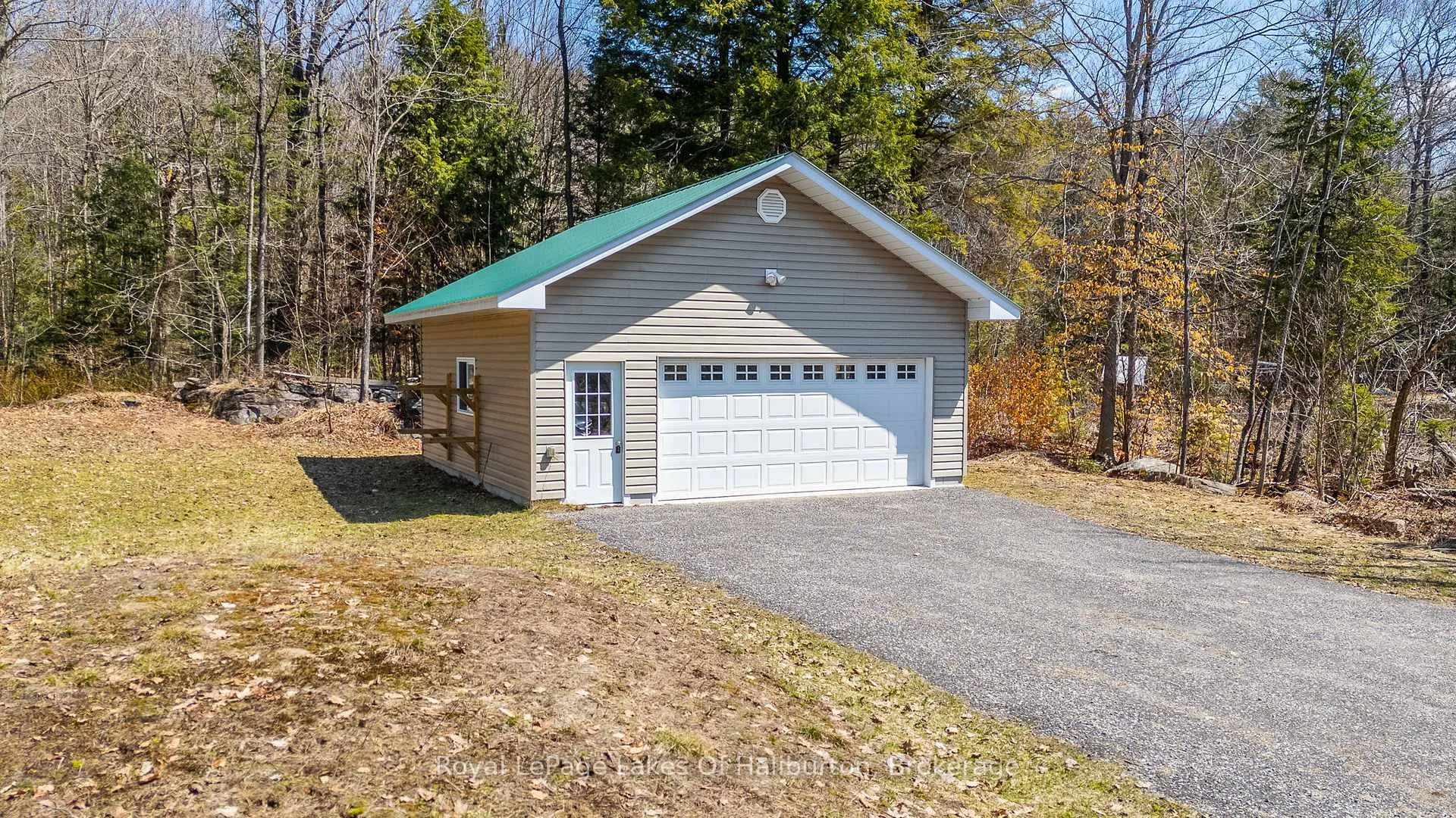 Photo 3 of 16426 35 Highway, Algonquin Highlands, Stanhope — HOMEH
