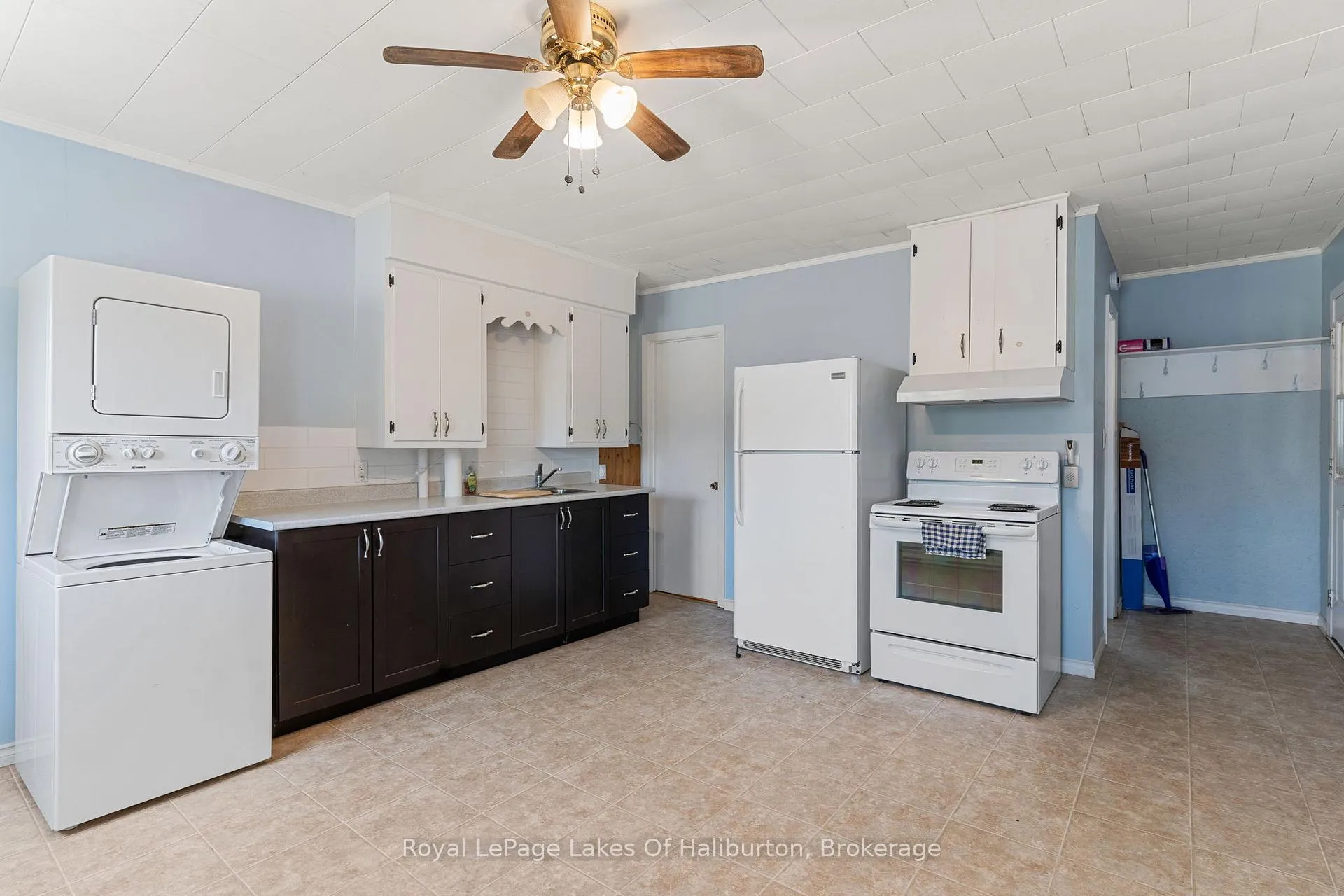 Photo 10 of 16426 35 Highway, Algonquin Highlands, Stanhope — HOMEH