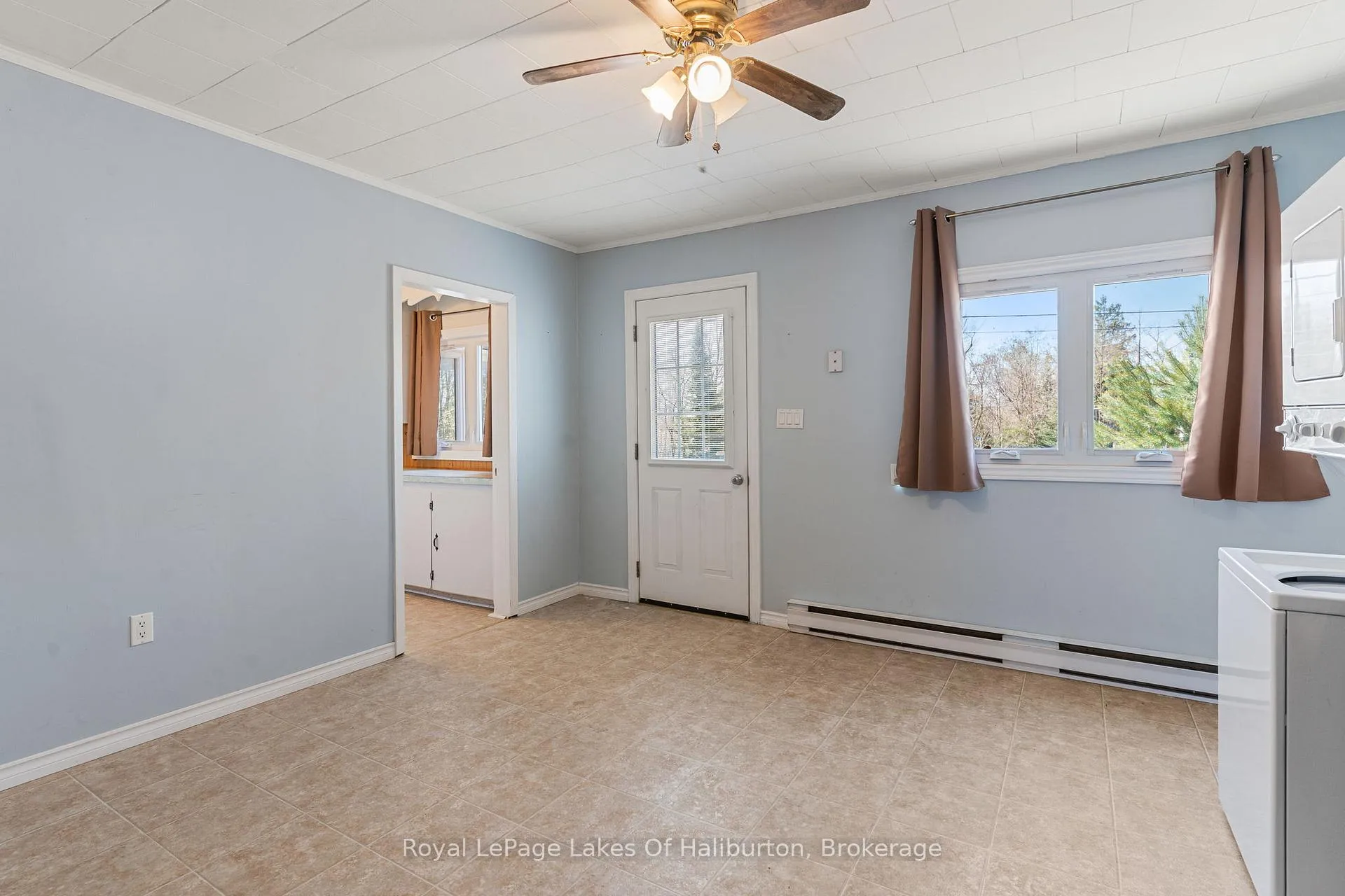 Photo 12 of 16426 35 Highway, Algonquin Highlands, Stanhope — HOMEH