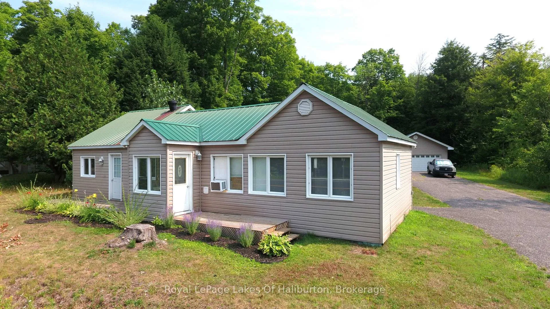 Photo 33 of 16426 35 Highway, Algonquin Highlands, Stanhope — HOMEH