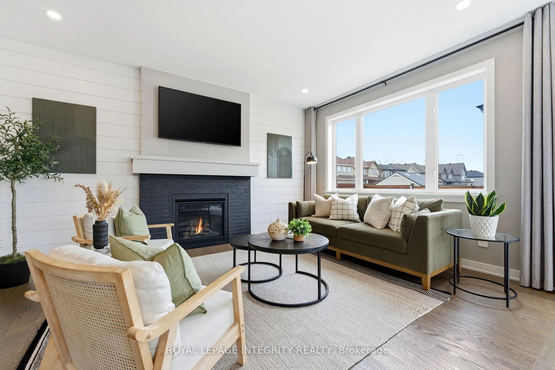 Photo 10 of 30 Aridus Crescent, Ottawa, Remainder of Stittsville & Area — HOMEH
