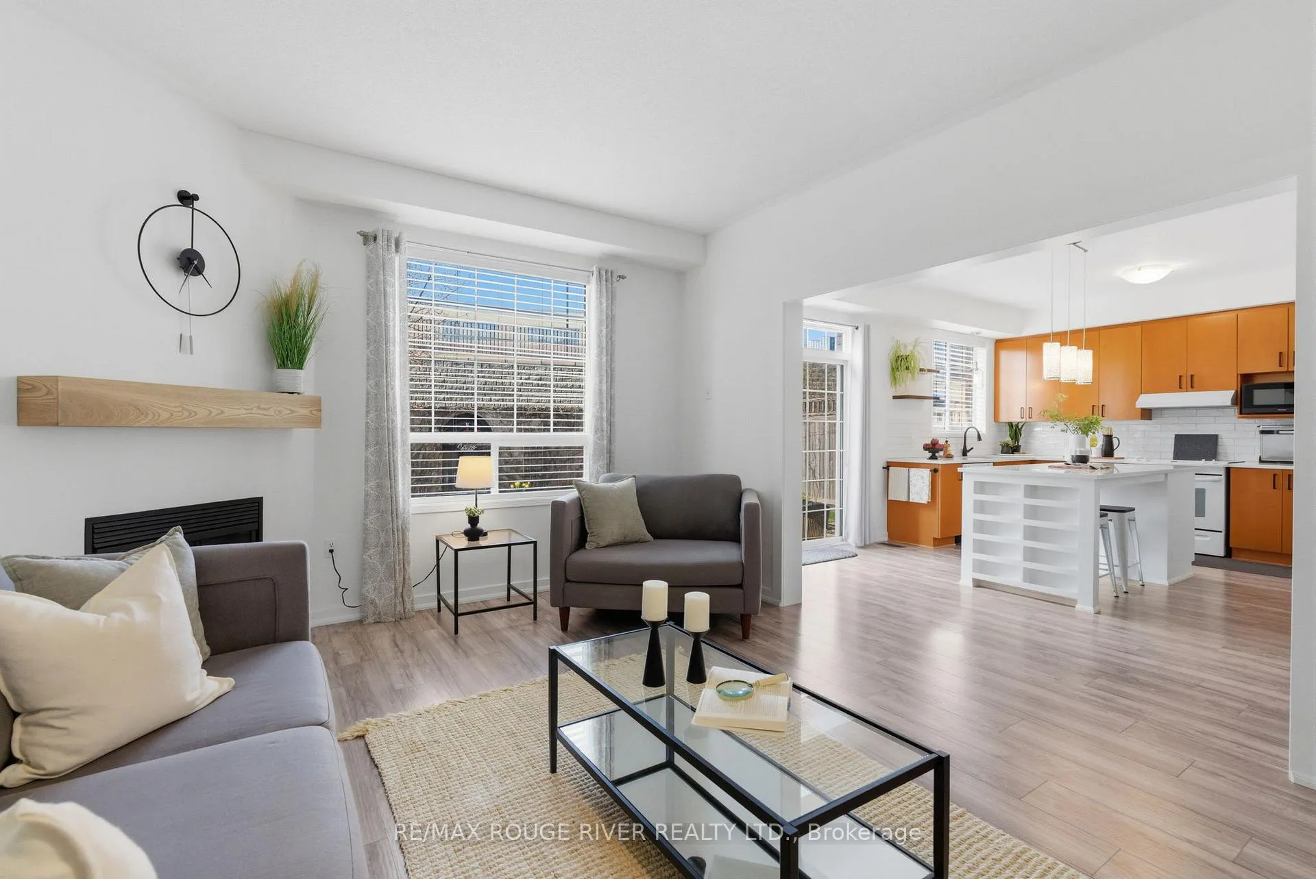 Photo 20 of 1086 Songbird Drive, Oshawa, Pinecrest — HOMEH