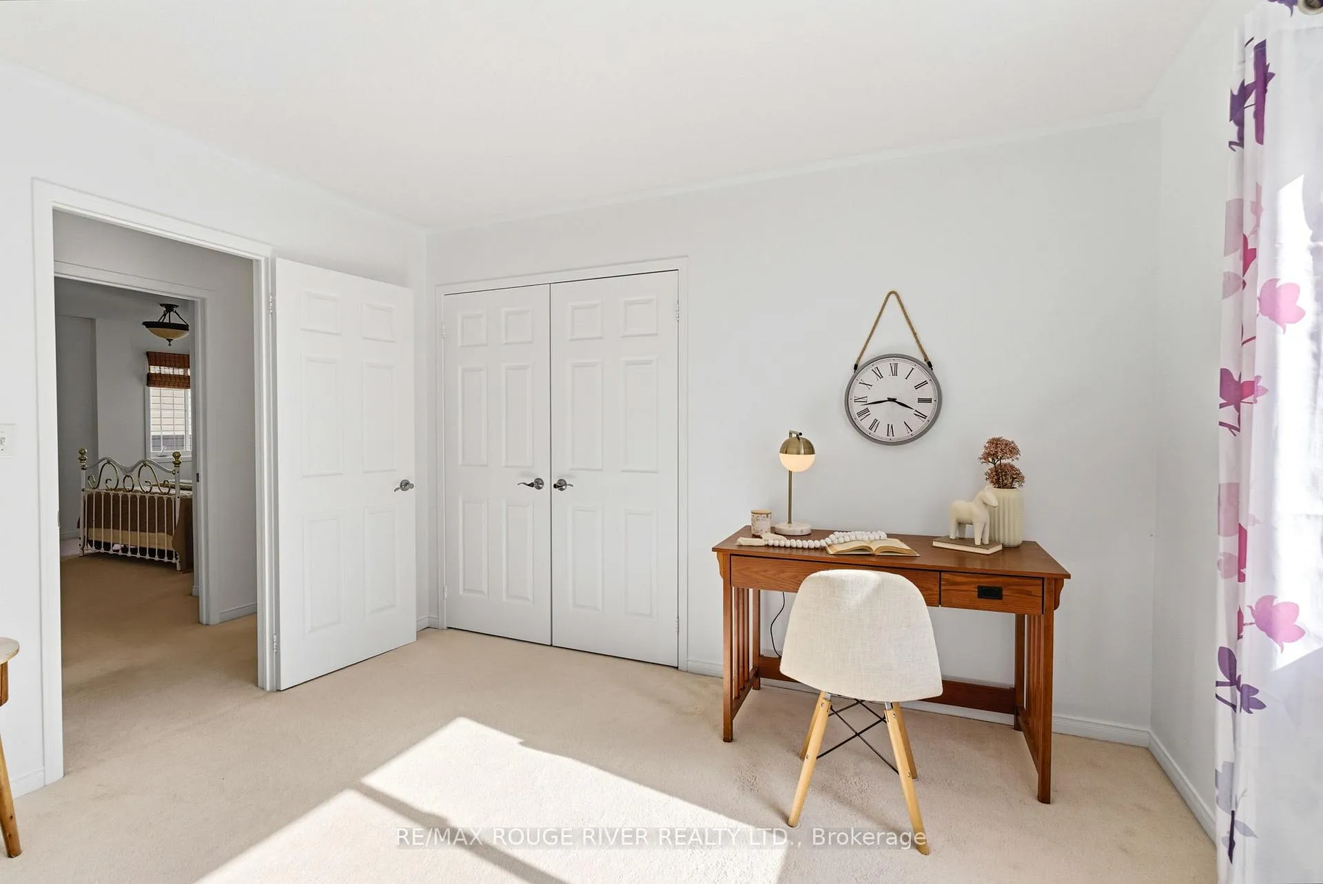 Photo 33 of 1086 Songbird Drive, Oshawa, Pinecrest — HOMEH