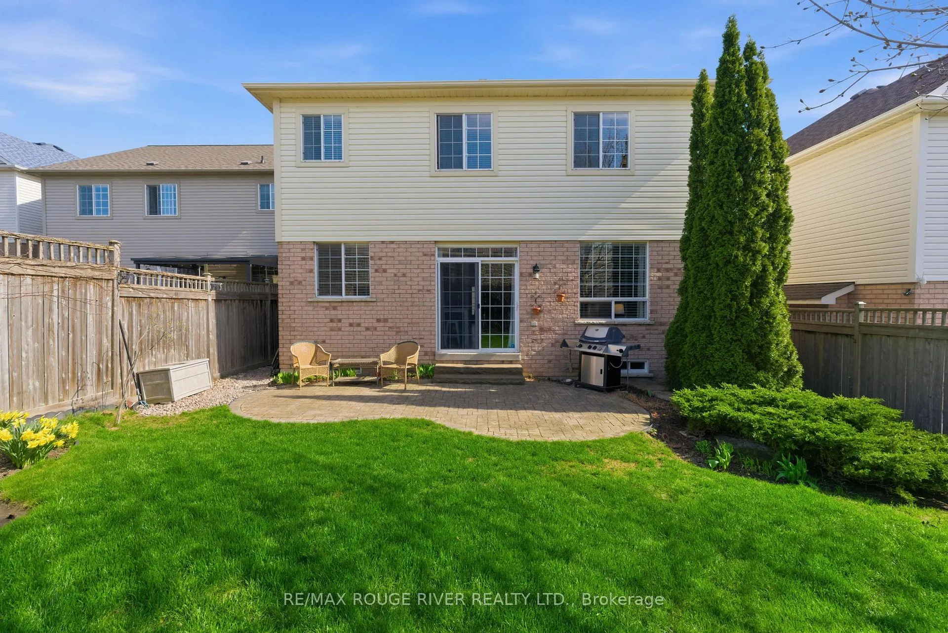 Photo 45 of 1086 Songbird Drive, Oshawa, Pinecrest — HOMEH