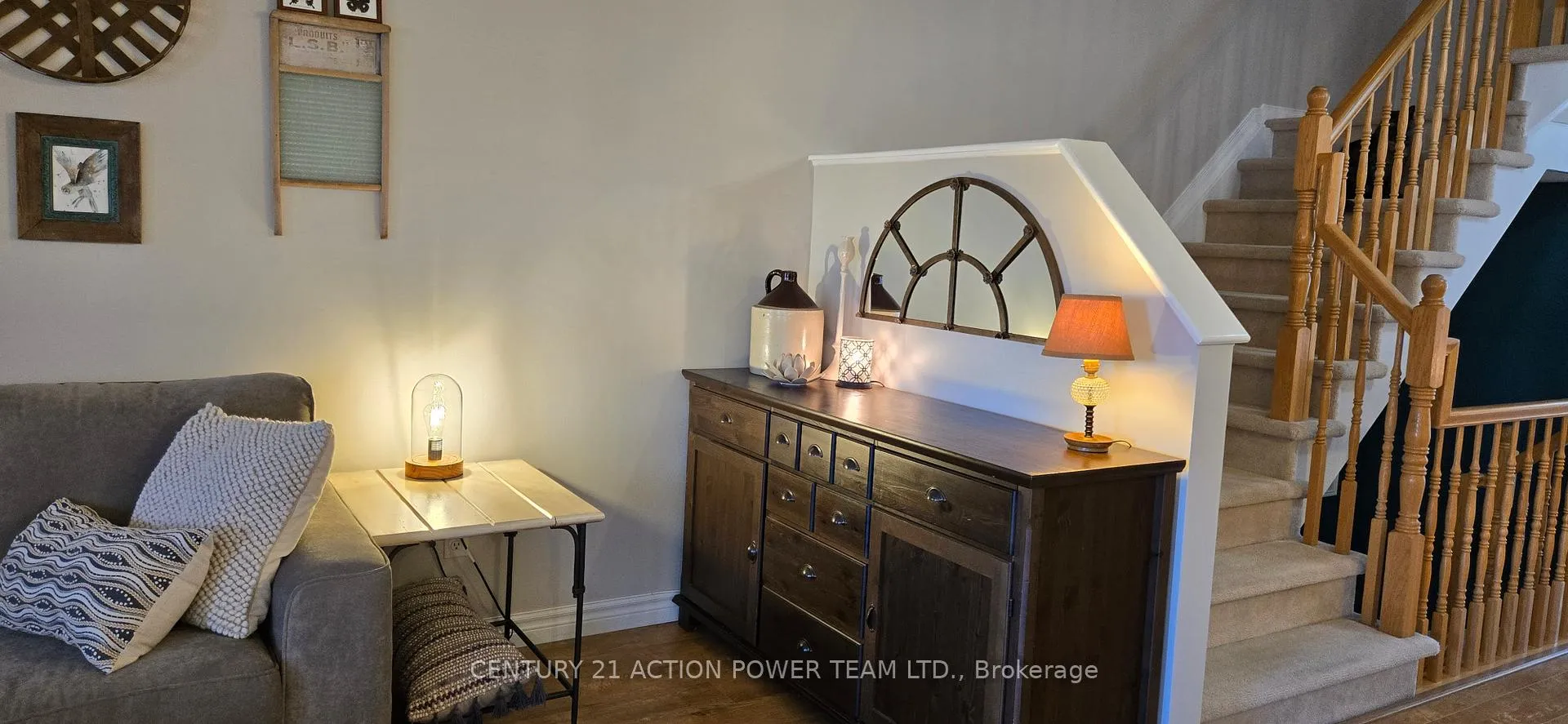 Photo 7 of 105 Destiny Private, Ottawa, Fallingbrook/Gardenway South — HOMEH