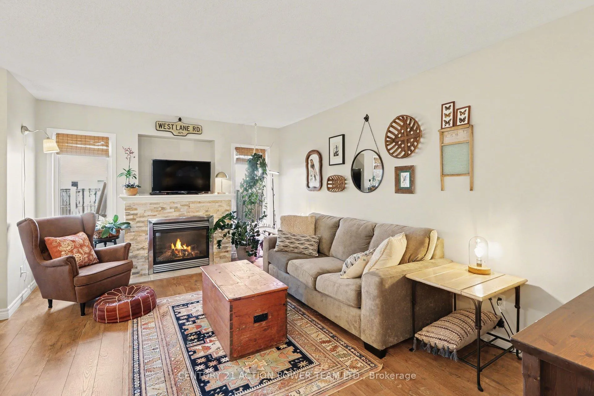 Photo 8 of 105 Destiny Private, Ottawa, Fallingbrook/Gardenway South — HOMEH