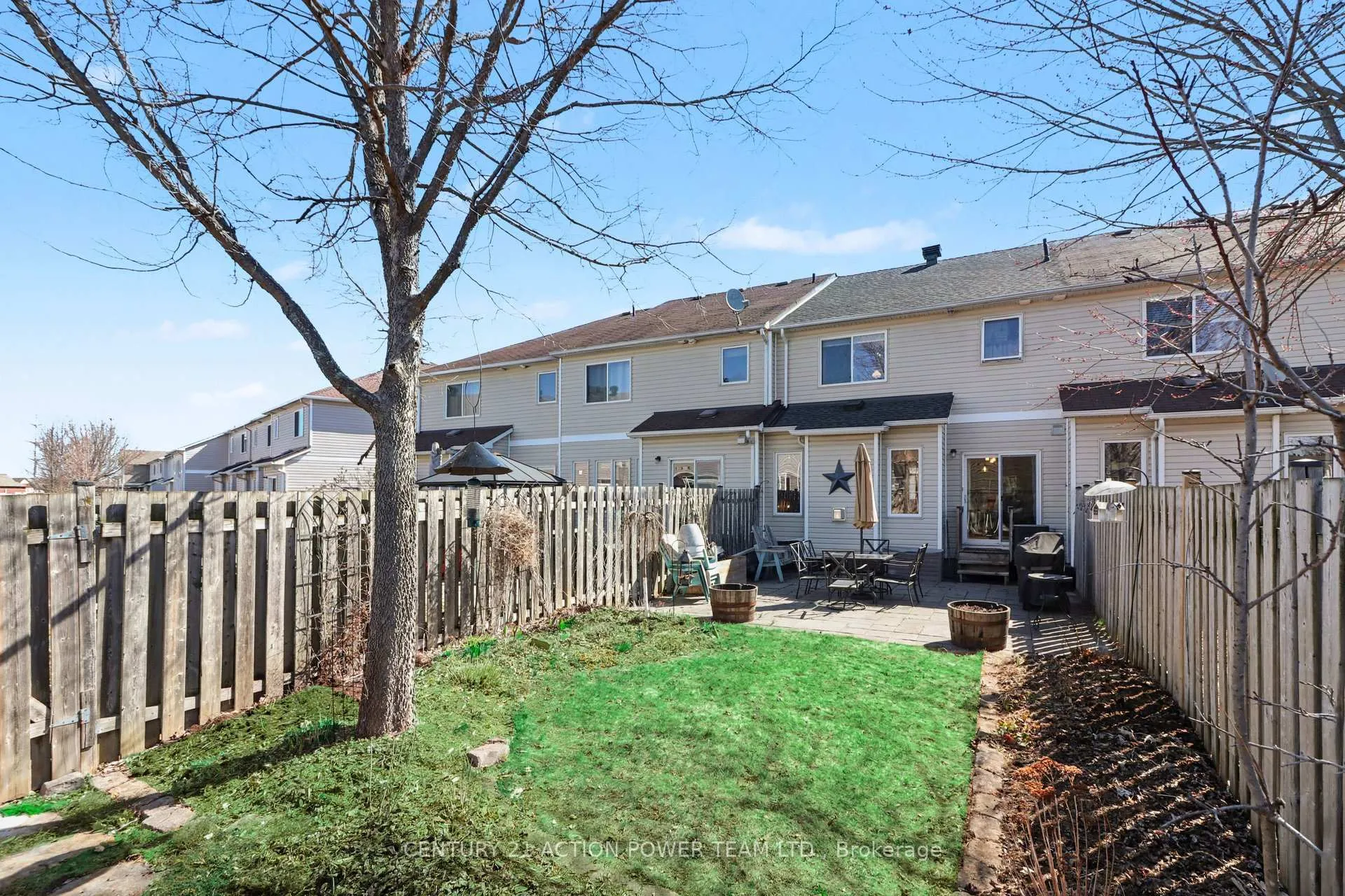 Photo 32 of 105 Destiny Private, Ottawa, Fallingbrook/Gardenway South — HOMEH