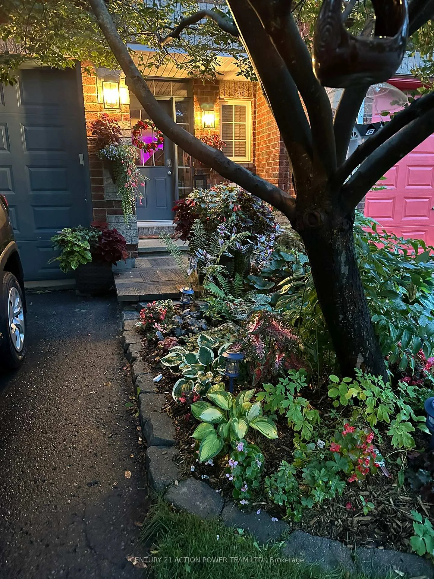Photo 40 of 105 Destiny Private, Ottawa, Fallingbrook/Gardenway South — HOMEH