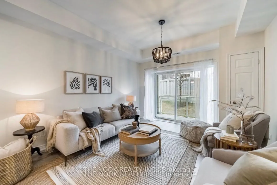 Photo 2 of Unit 110, 660 Gordon Street, Whitby, Port Whitby — HOMEH