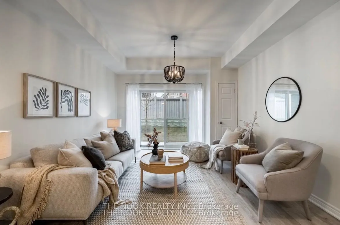 Photo 3 of Unit 110, 660 Gordon Street, Whitby, Port Whitby — HOMEH