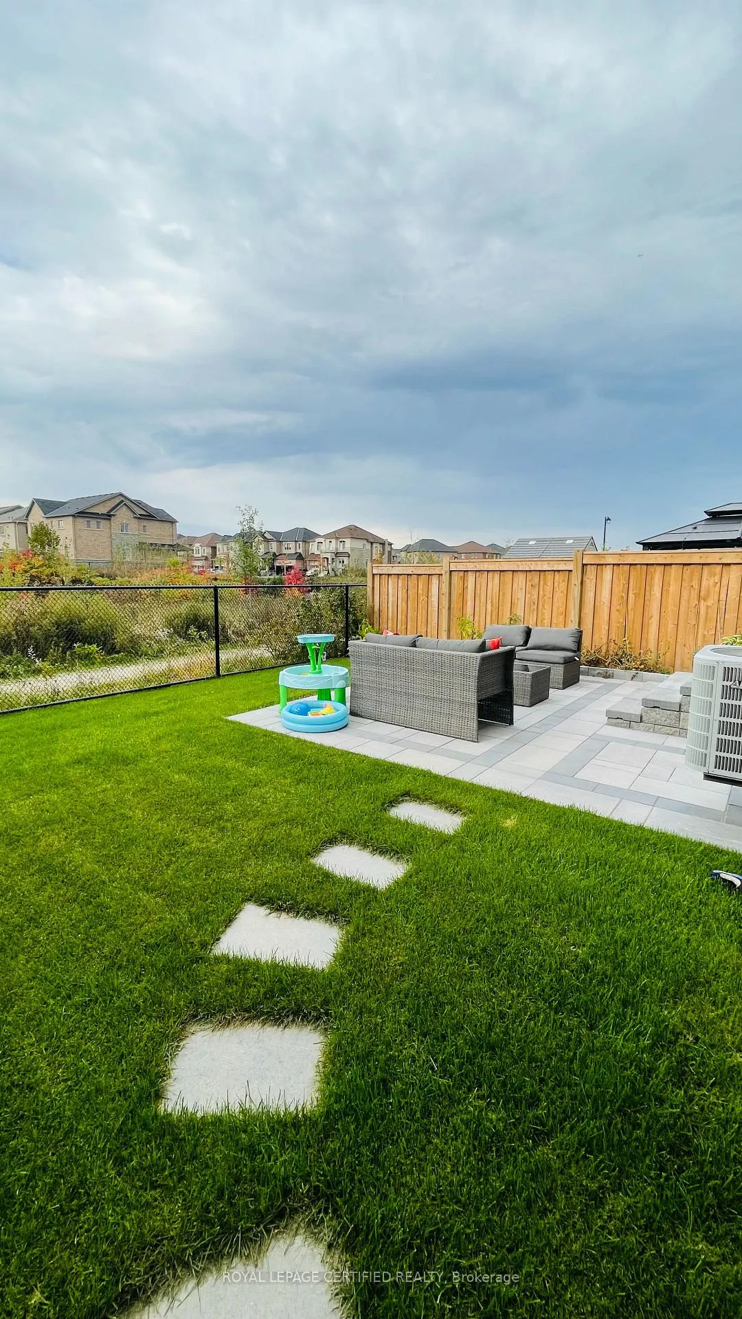 Photo 23 of 1506 Clitherow Street, Milton, Ford — HOMEH