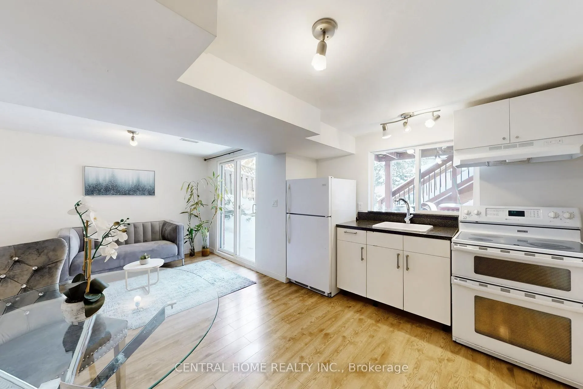 Photo 30 of 30 Moffat Crescent, Aurora, Aurora Heights — HOMEH