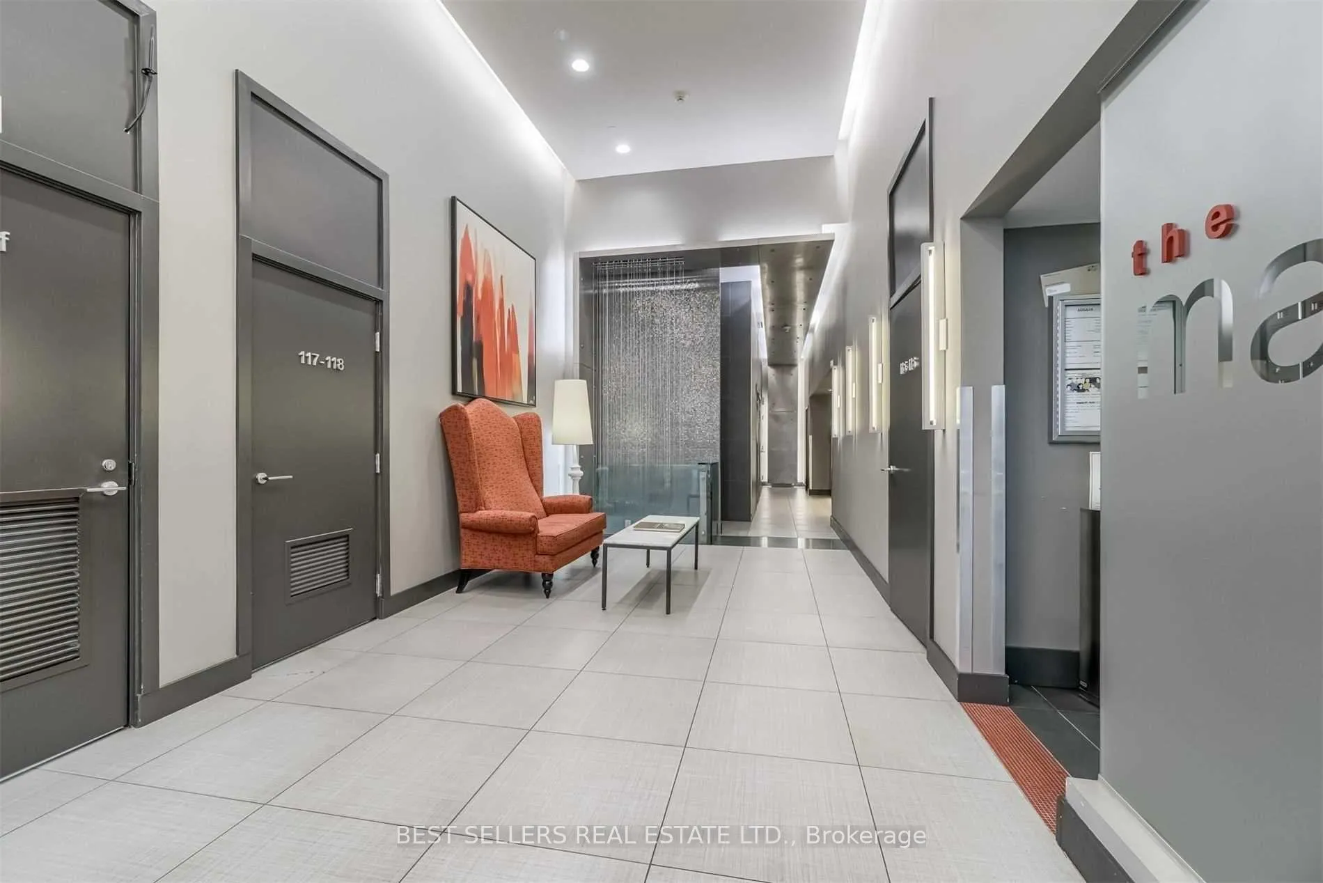 Photo 5 of Unit 715, 1040 The Queensway, Etobicoke, Islington-City Centre West — HOMEH