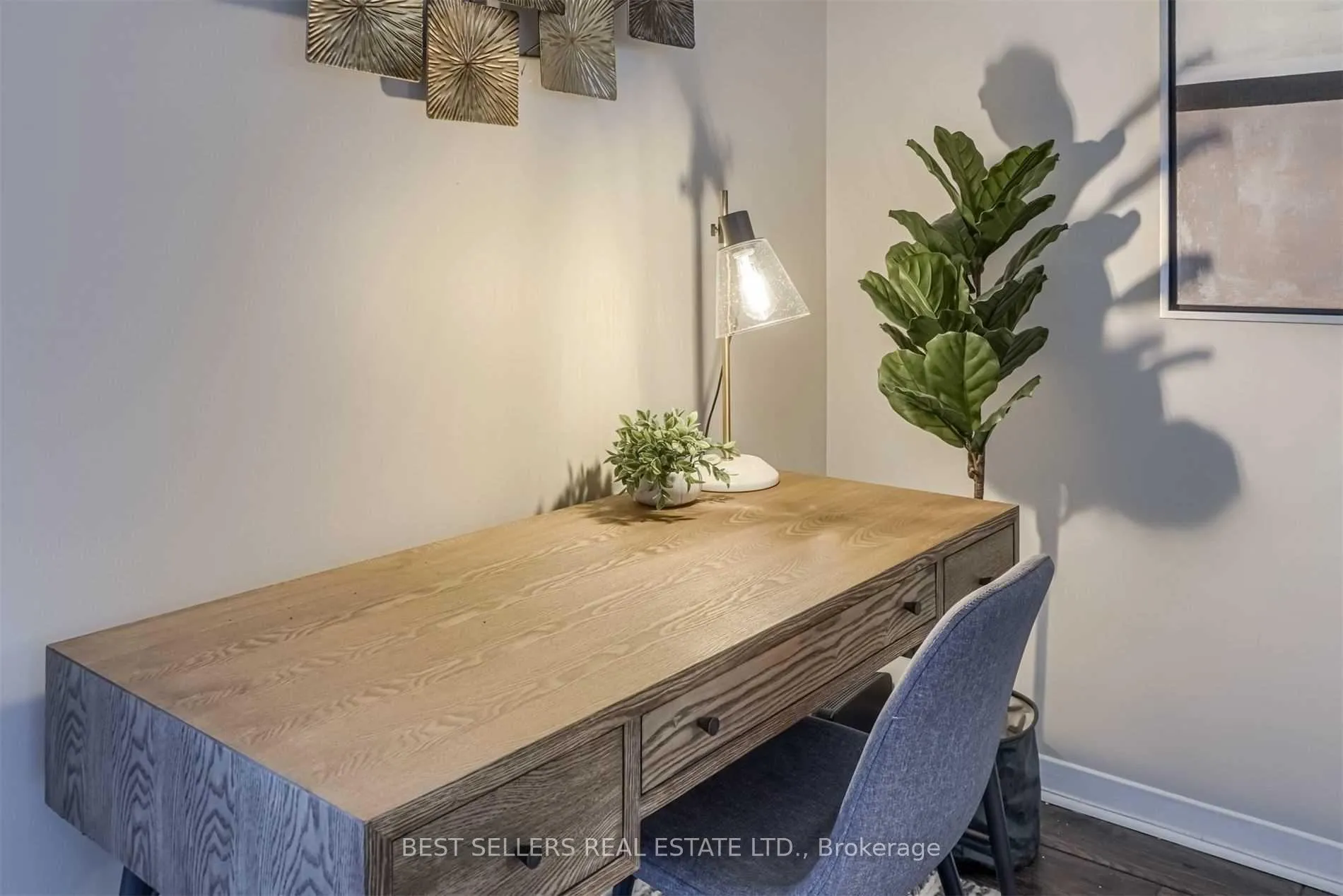 Photo 8 of Unit 715, 1040 The Queensway, Etobicoke, Islington-City Centre West — HOMEH