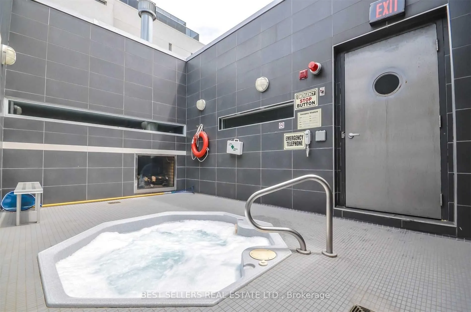 Photo 24 of Unit 715, 1040 The Queensway, Etobicoke, Islington-City Centre West — HOMEH