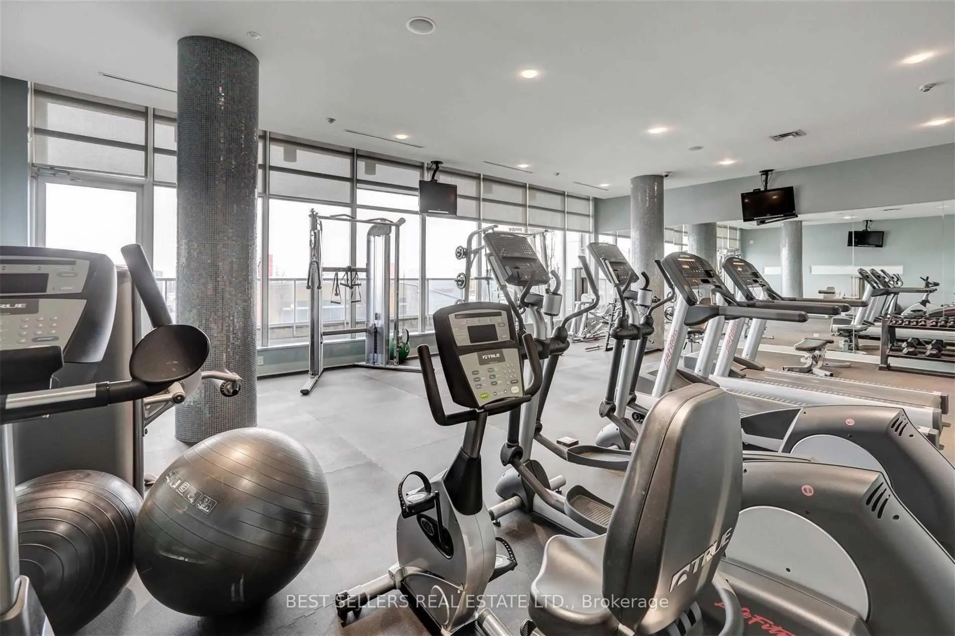 Photo 26 of Unit 715, 1040 The Queensway, Etobicoke, Islington-City Centre West — HOMEH