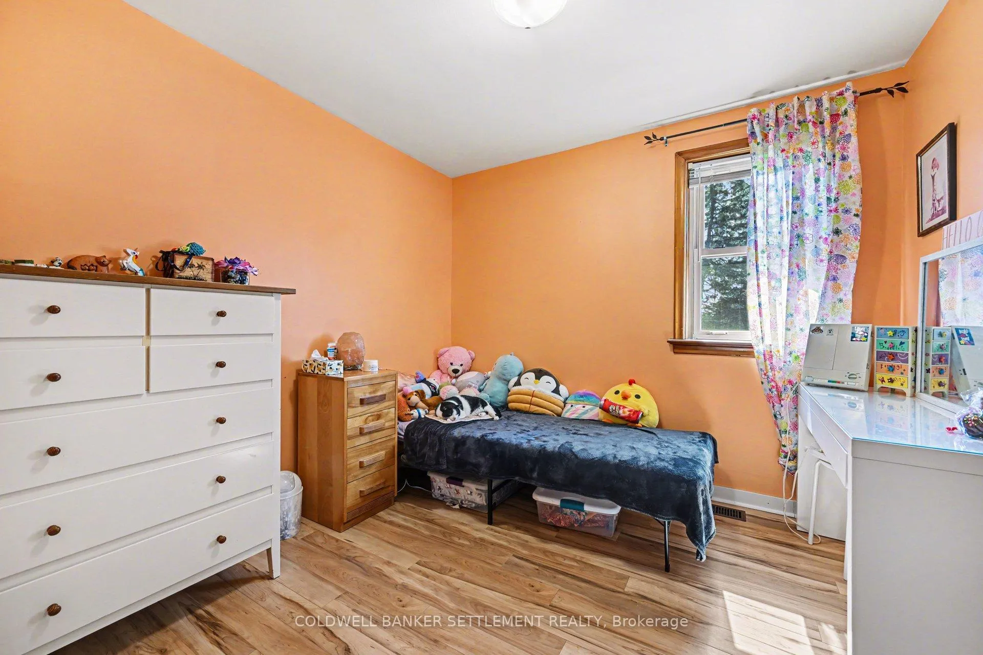 Photo 17 of 27 Broadview Avenue W, Smiths Falls — HOMEH
