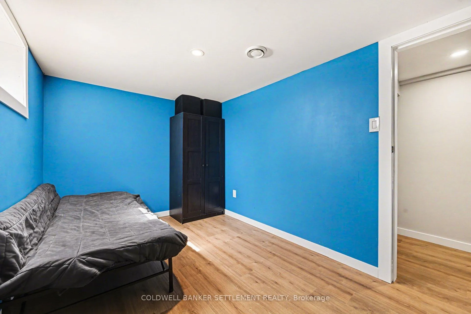 Photo 20 of 27 Broadview Avenue W, Smiths Falls — HOMEH